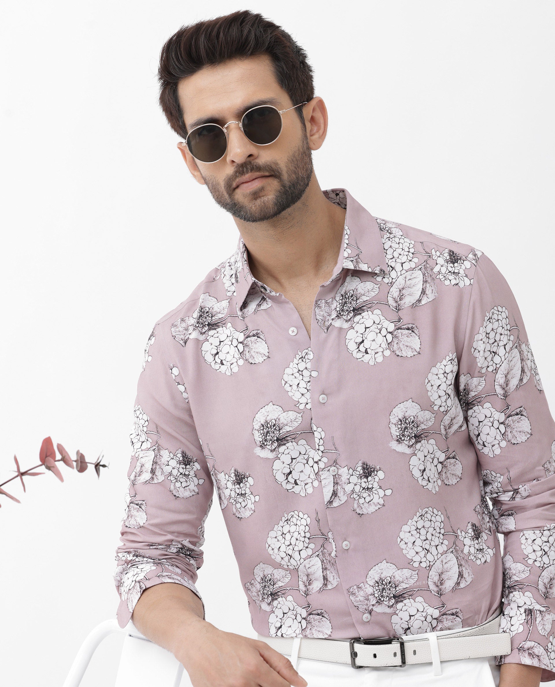 Rare Rabbit Men's Sakon Dusky Pink Viscose Fabric Full Sleeves Floral Print Shirt