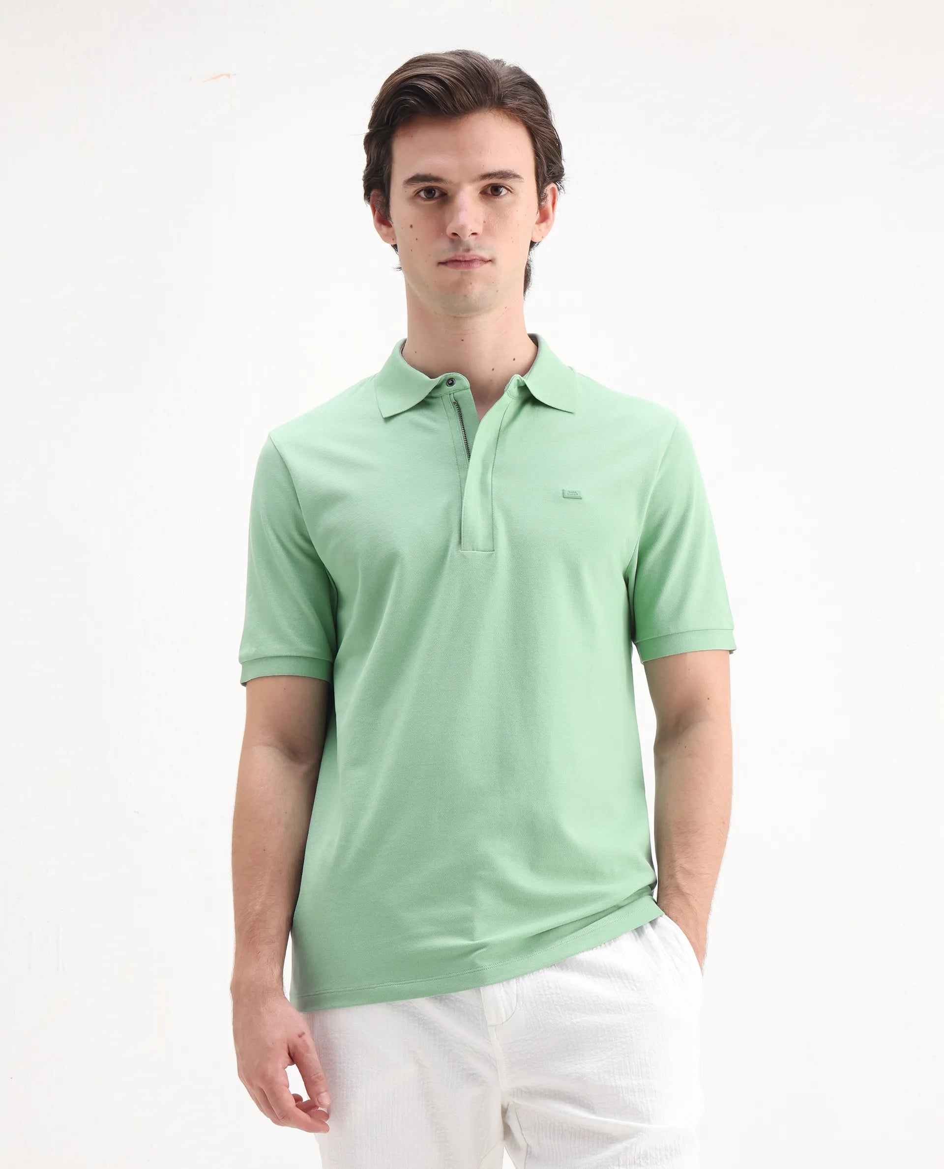 Rare Rabbit Men's Salis-25 Green Cotton Plain Regular Fit Half Sleeve Polo