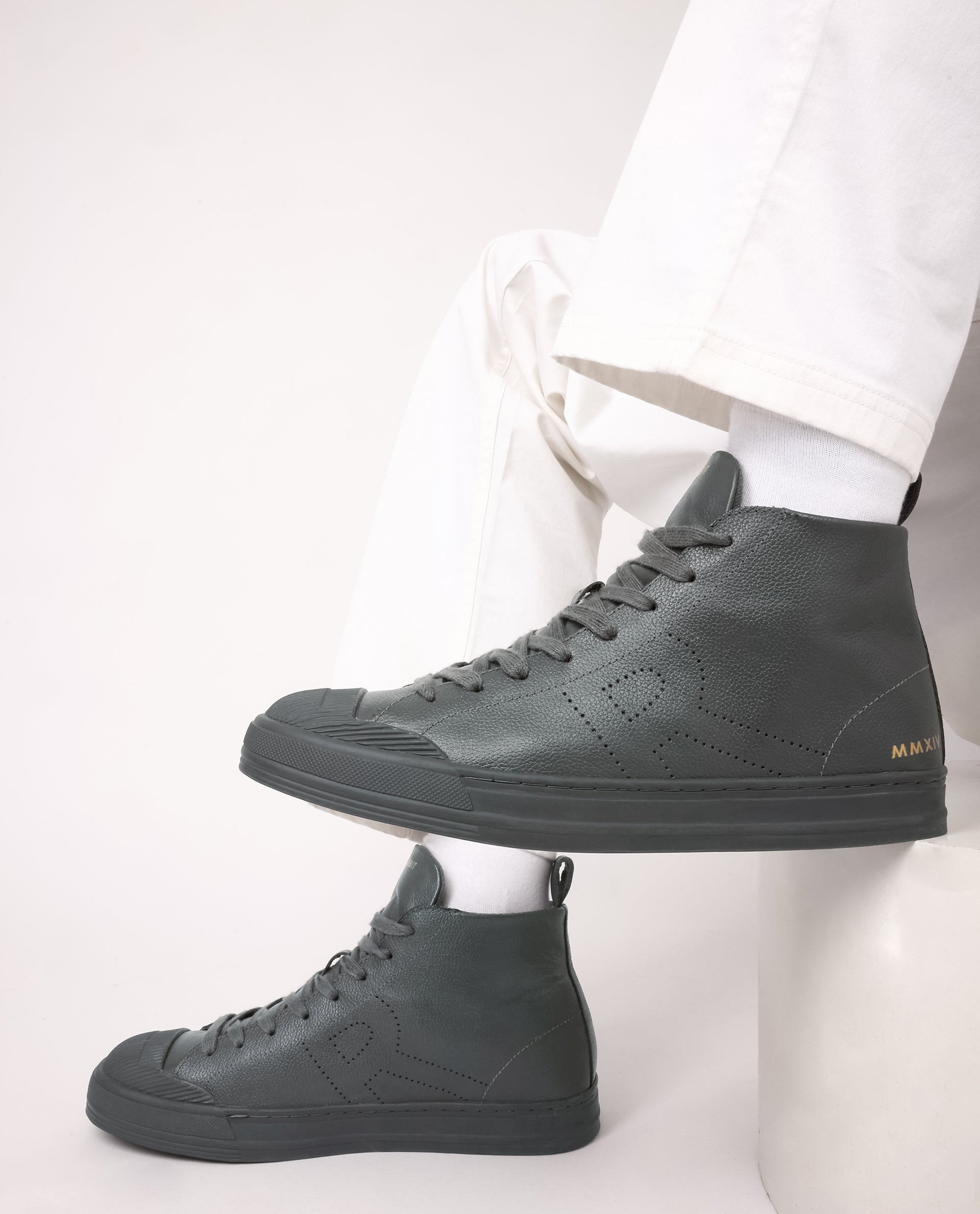 Rare Rabbit Mens Sauron Hi Pro Dark Grey Premium Milled Leather Lace Up High Top Round Toe Sneaker Shoes