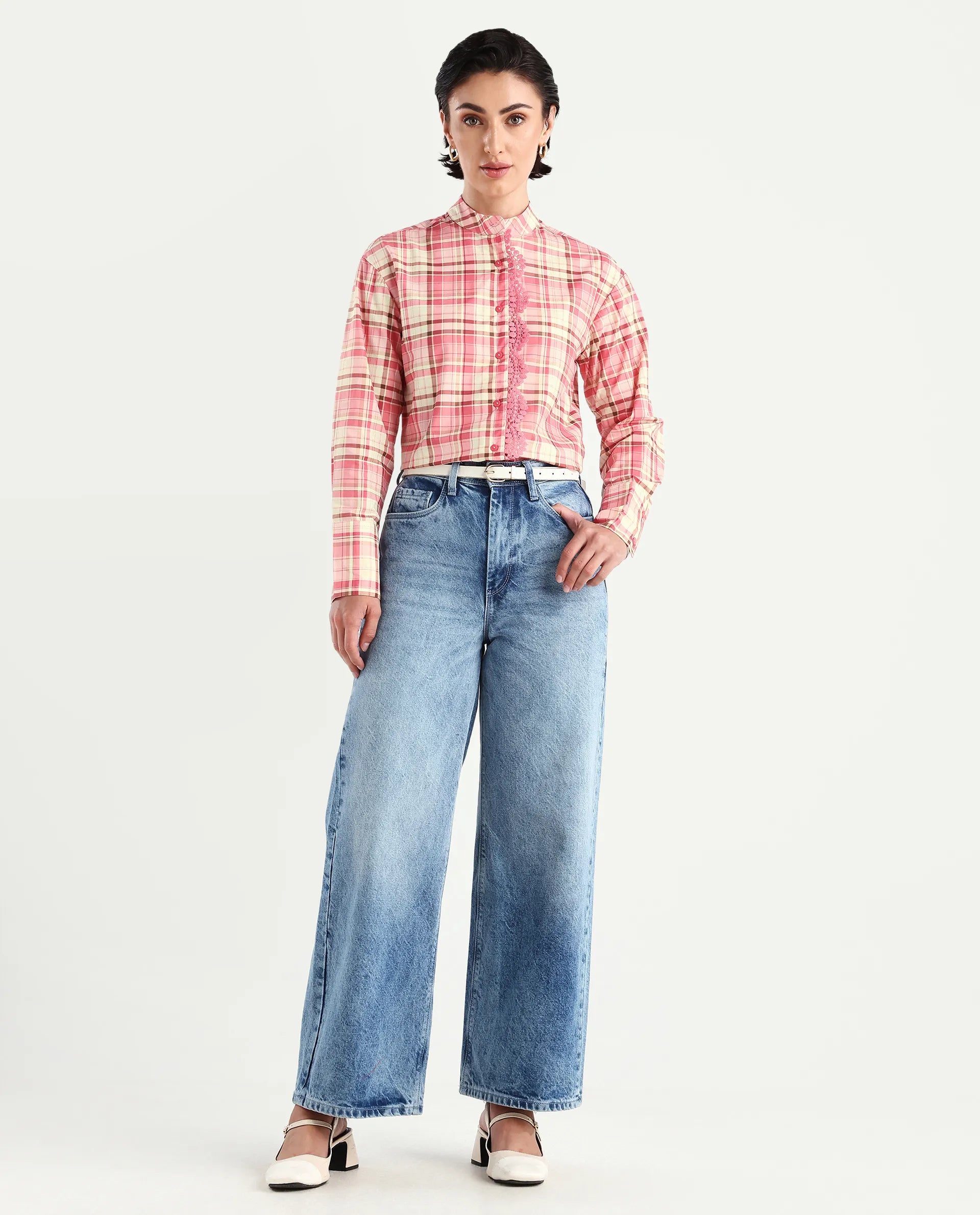 Rareism Women's Sekkum Light Pink Cotton Mandarin Collar Checked Cuffed Sleeve Regular Fit Shirt