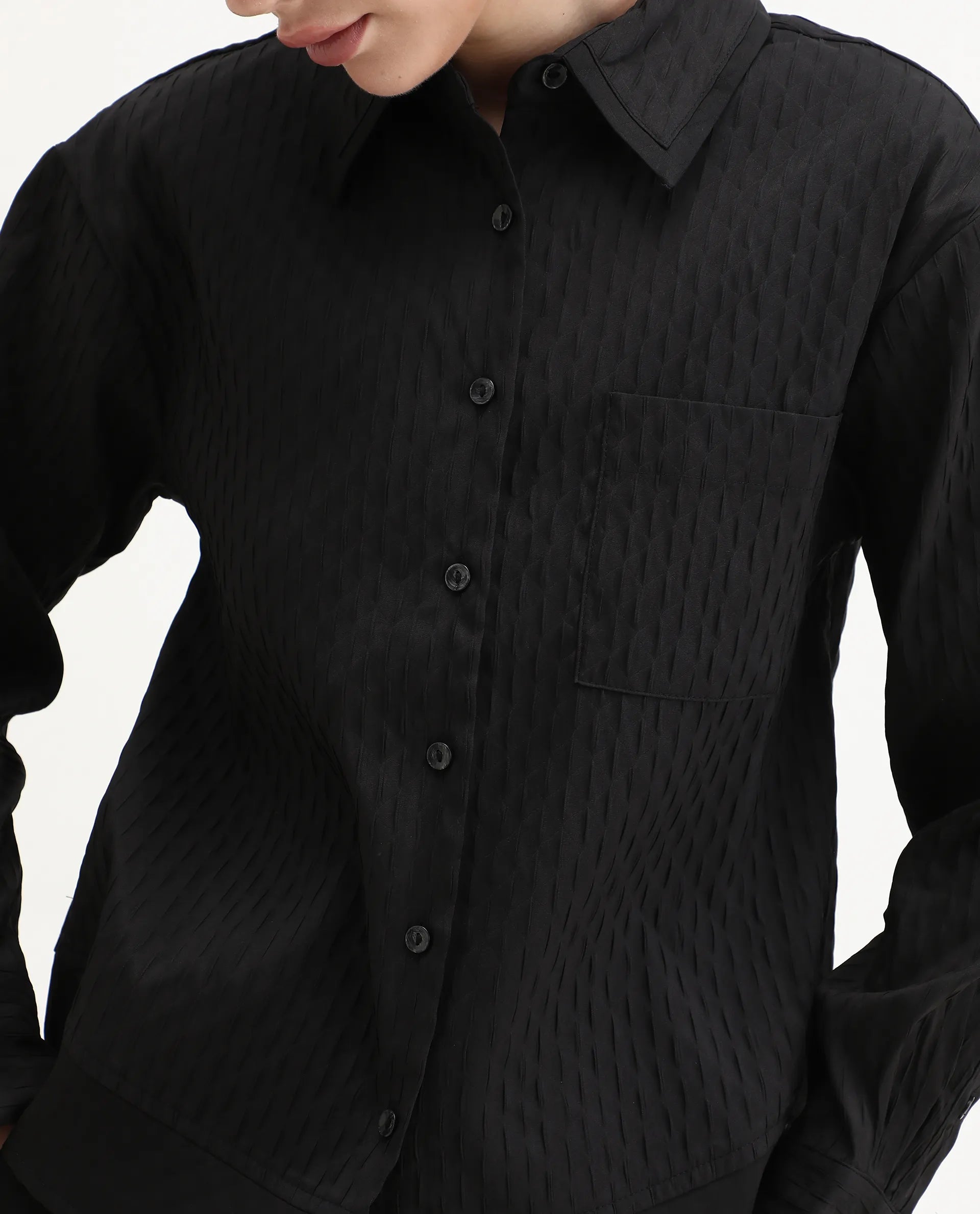 Rareism Women's Semsu Black Textured Spread Collar Plain Cuffed Sleeve Regular Fit Shirt