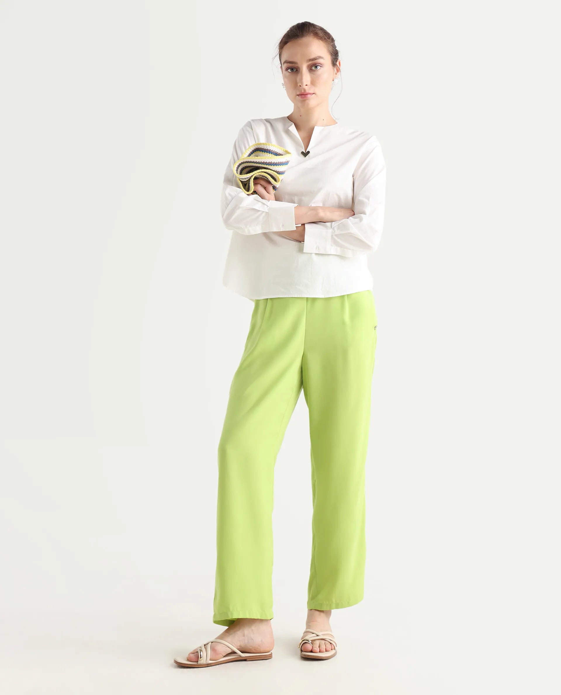 Rareism Women's Serbay-B Green Polyester Plain Ankle Length Straight Fit Trouser