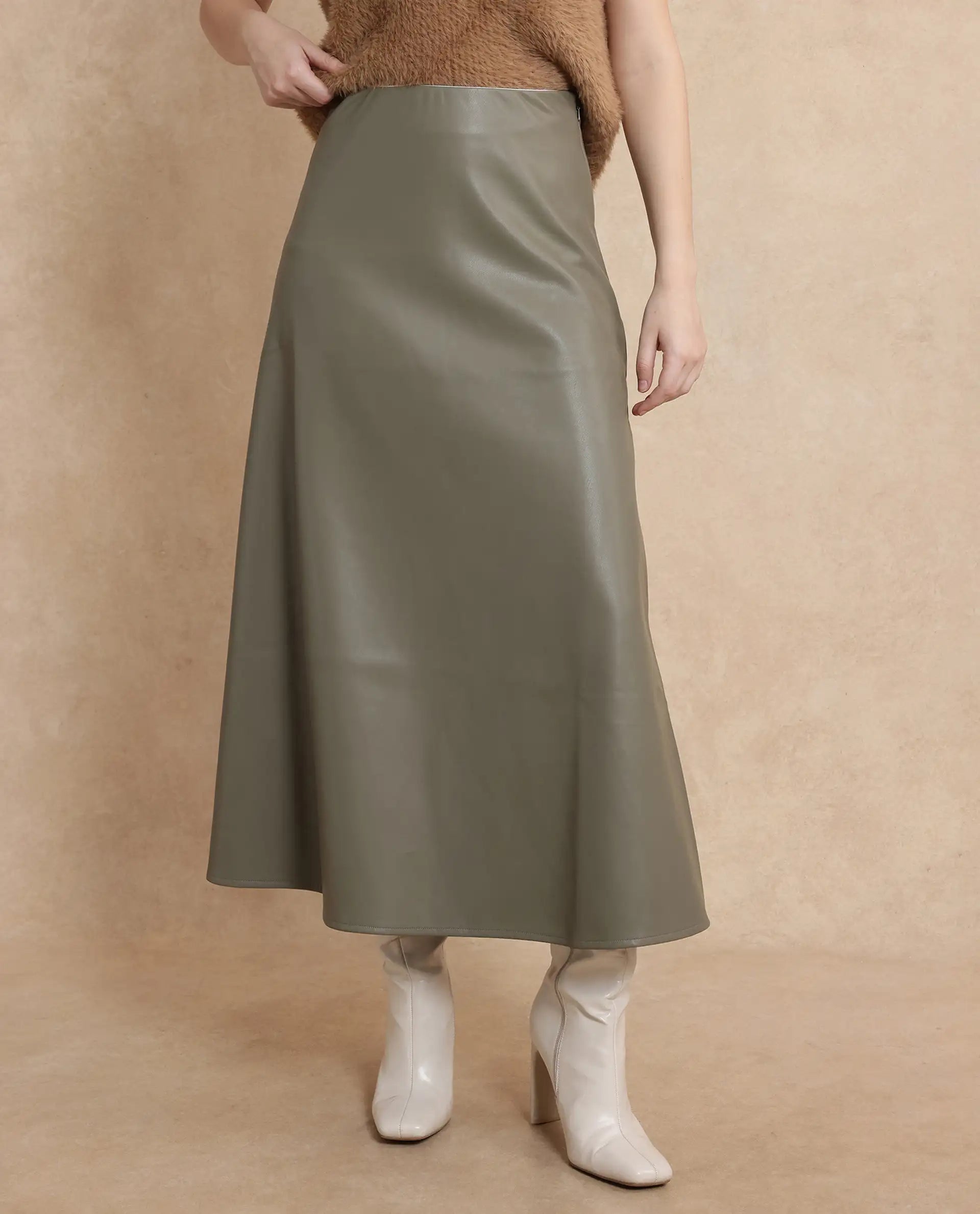 Rareism Women Serdo Olive Polyester Fabric Short Sleeve Plain Skirt