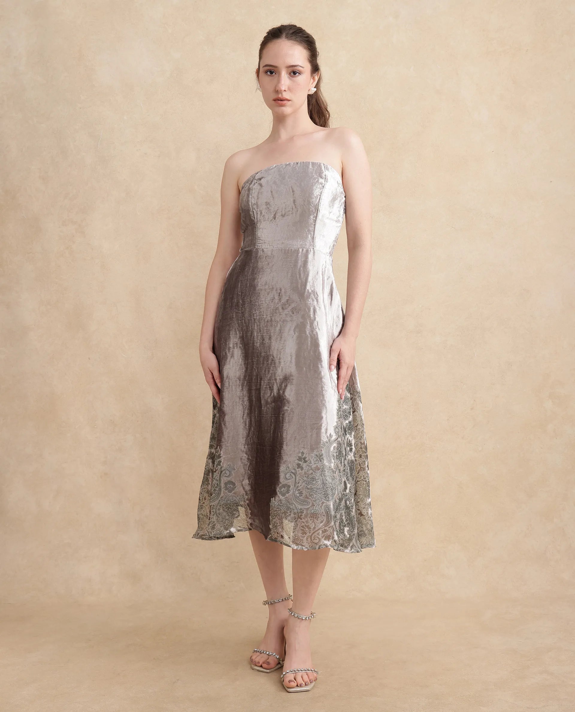 Rareism Women Seson Light Silver Tube Neck Zipper Closure Fit And Flare Midi Abstract Print Dress