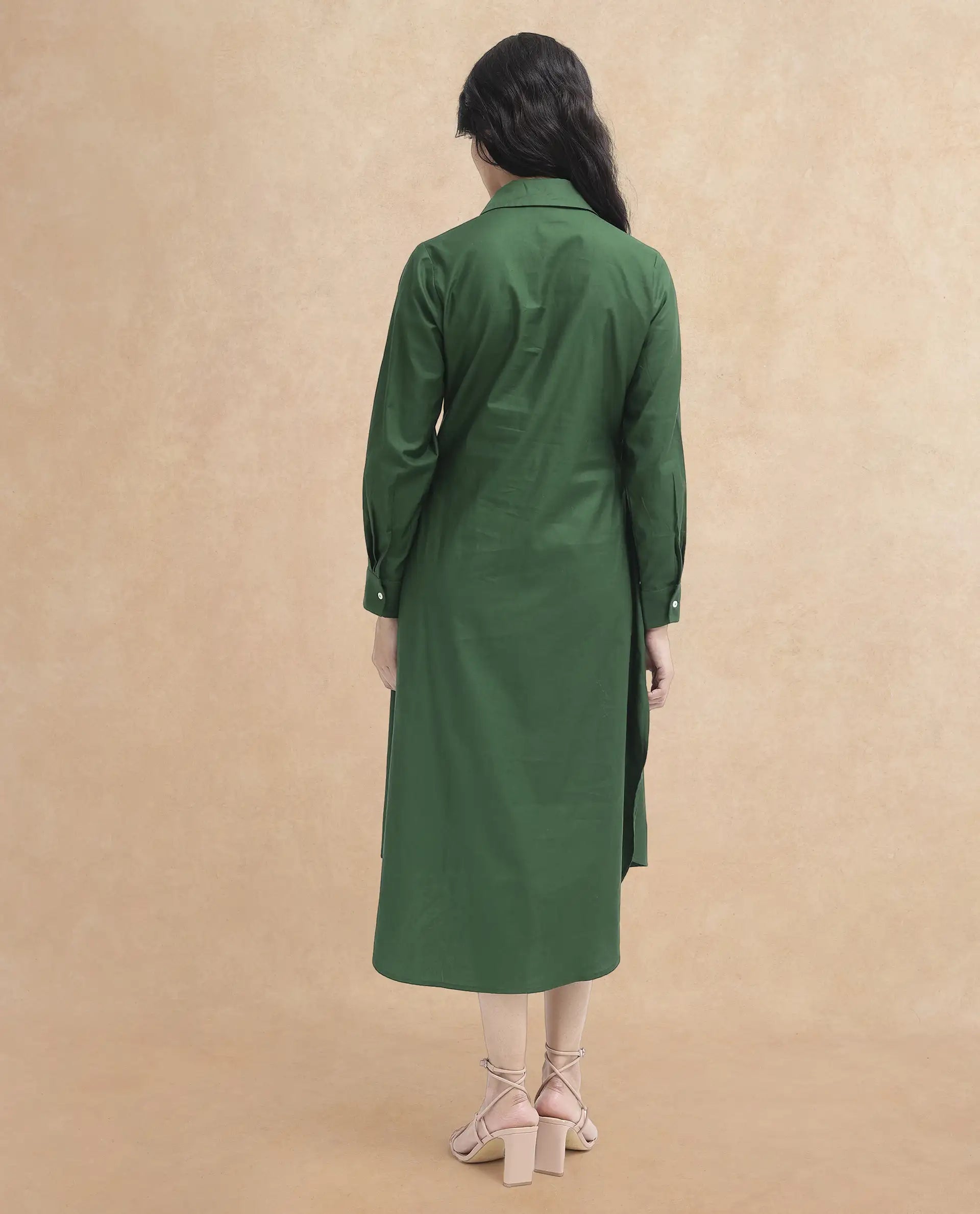 Rareism Women's Shikamaru Dark Green Cotton Blend Johnny Collar Plain Cuffed Sleeve Midi Relaxed Fit Dress