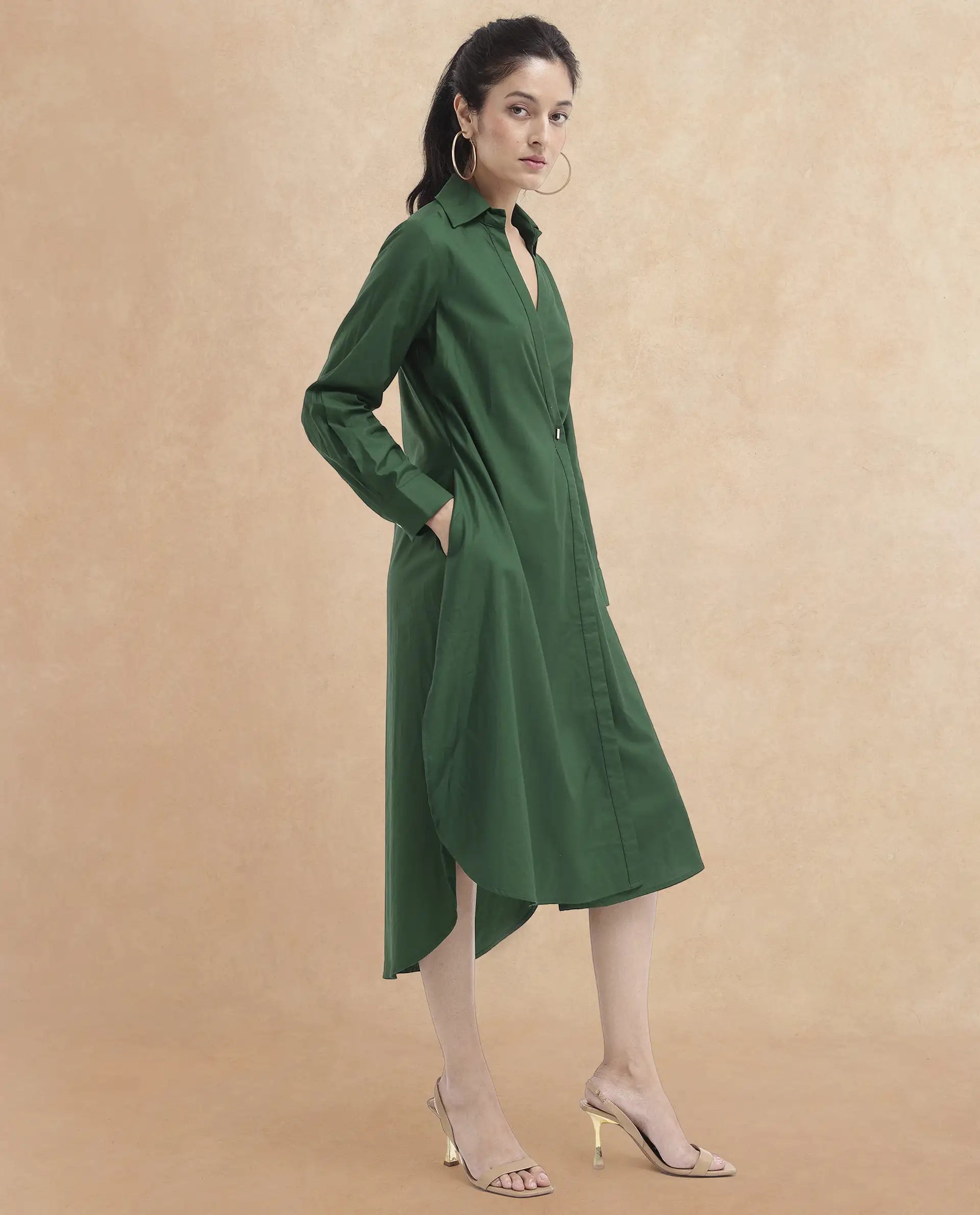 Rareism Women's Shikamaru Dark Green Cotton Blend Johnny Collar Plain Cuffed Sleeve Midi Relaxed Fit Dress