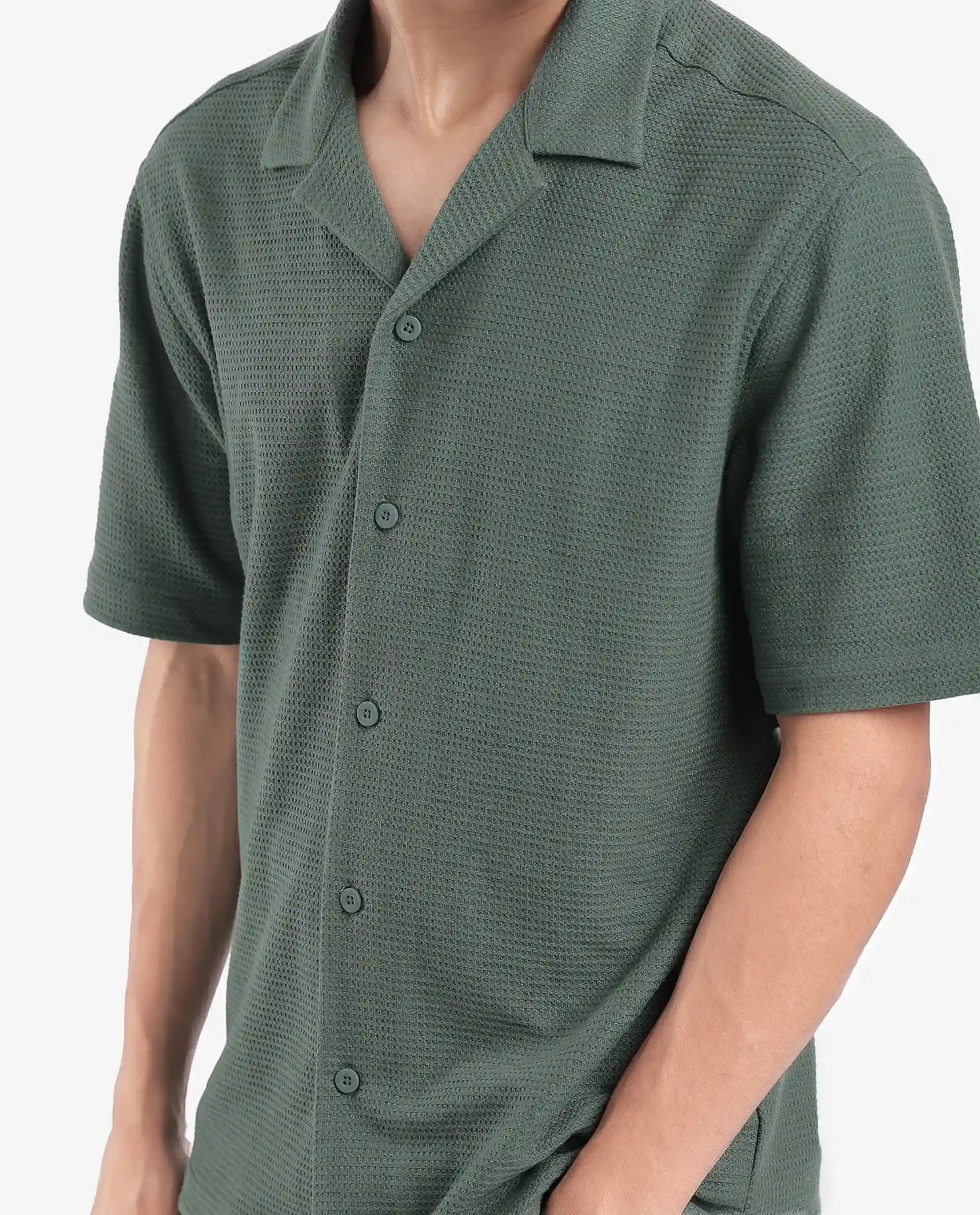 Rare Rabbit Men Site Ss Dusky Green Short Sleeve Collared Neck Button Closure Regular Fit Plain Shirt