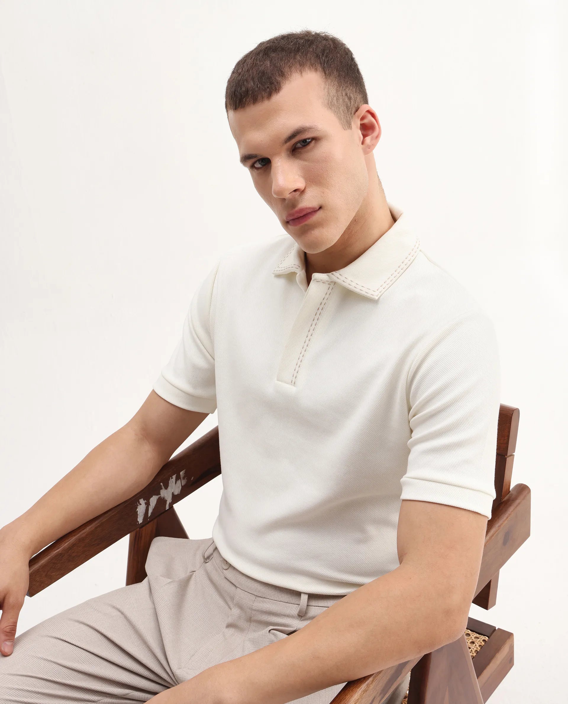 Rare Rabbit Men's Skowl Off White Polyester Blend Plain Regular Fit Half Sleeve Polo