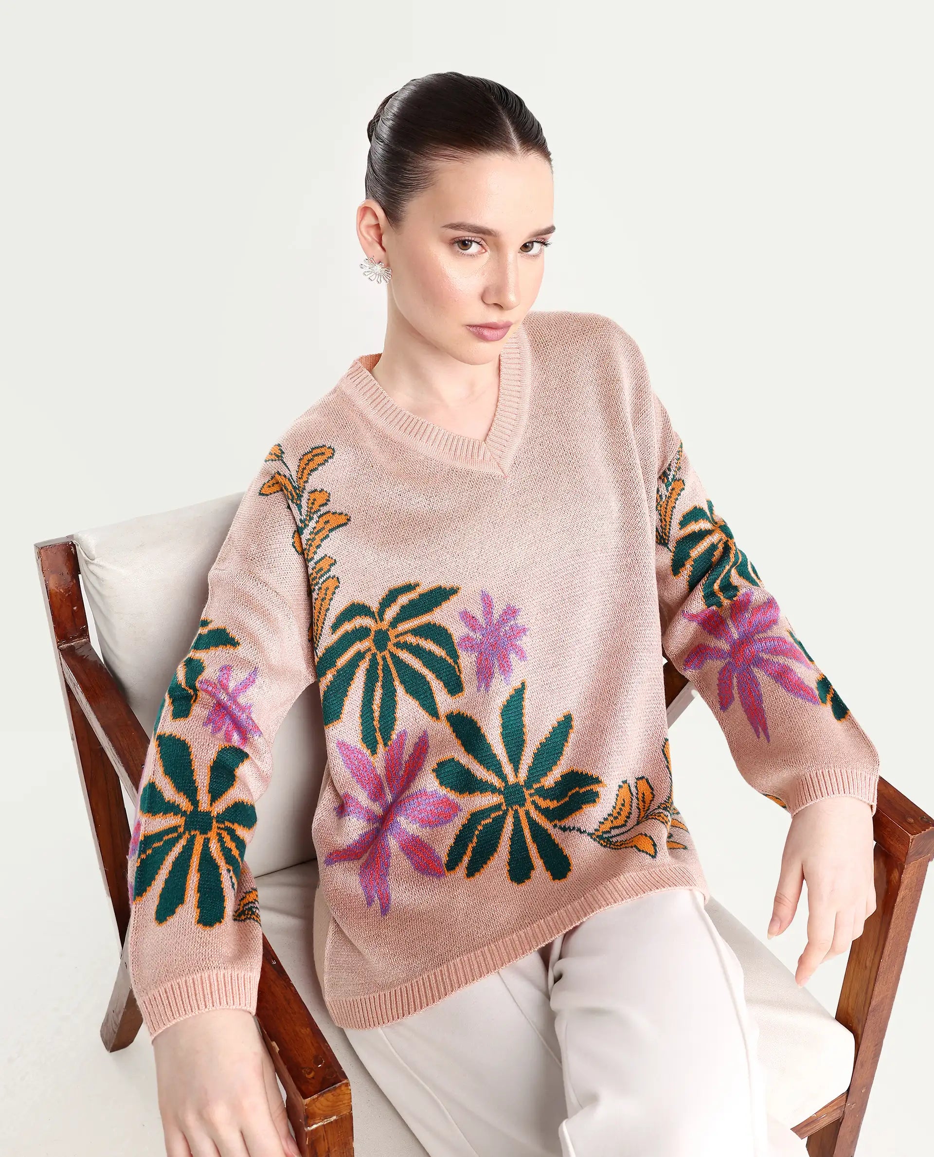 Rareism Women's Skyer Pink Acrylic V-Neck Floral Print Relaxed Fit Sweater