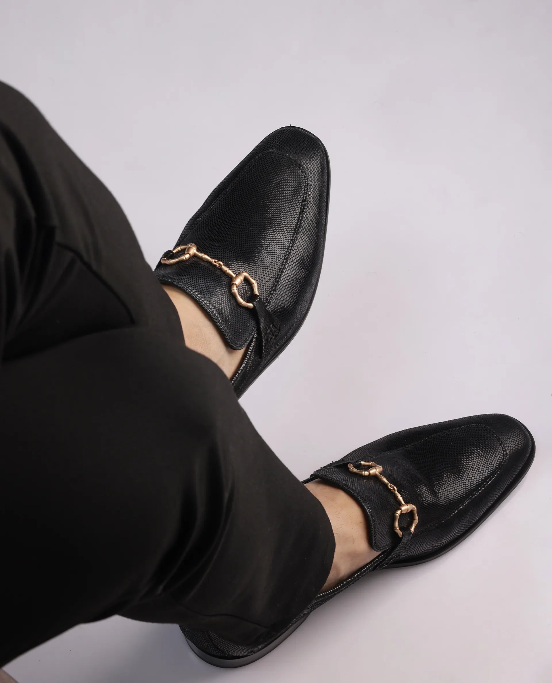 Rare Rabbit Men's Snaker Black Slip-On Genuine Textured Leather Guild Branded Loafer