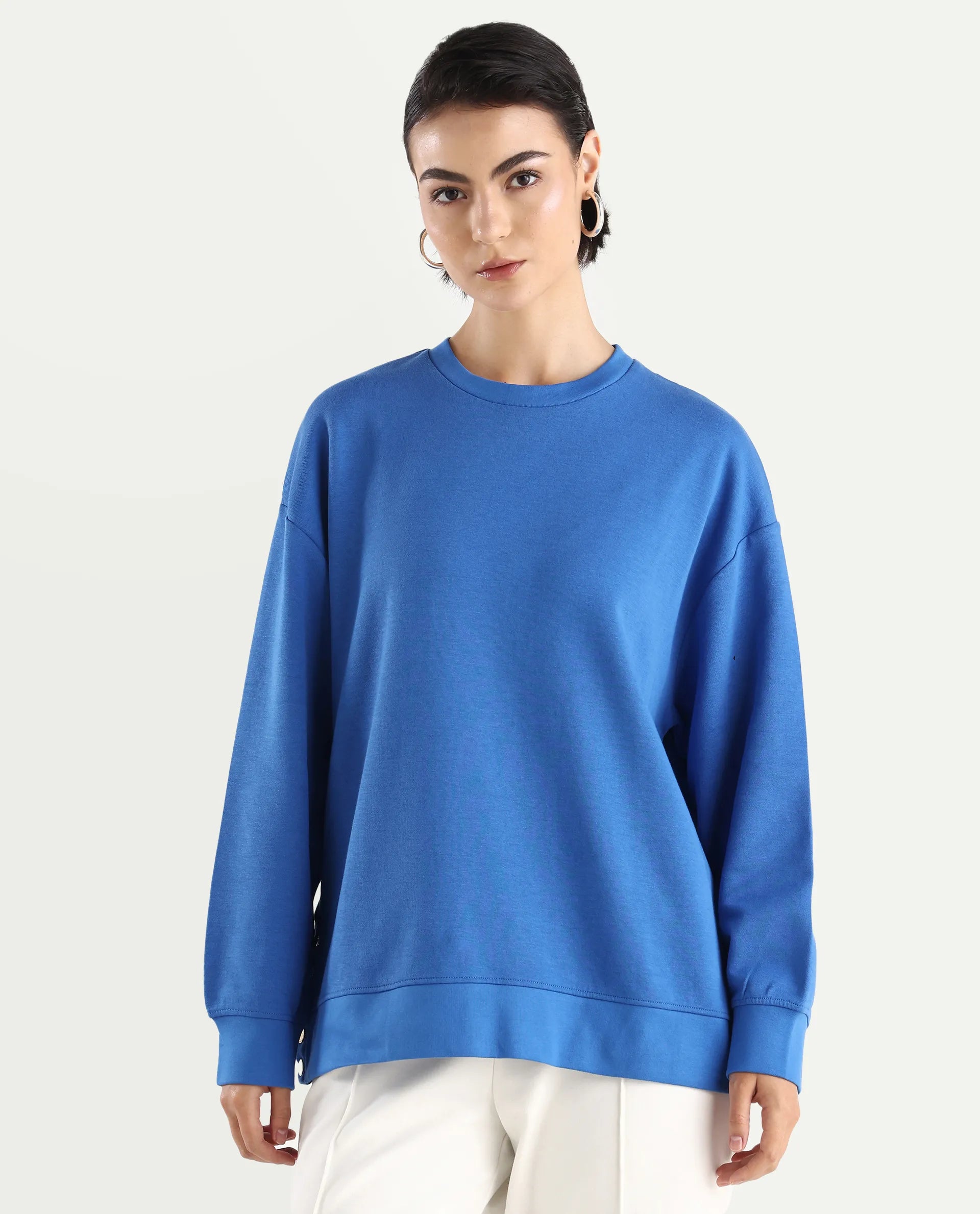 Rareism Women's Snappy Blue Cotton Blend Crew Neck Plain Relaxed Fit Sweatshirt
