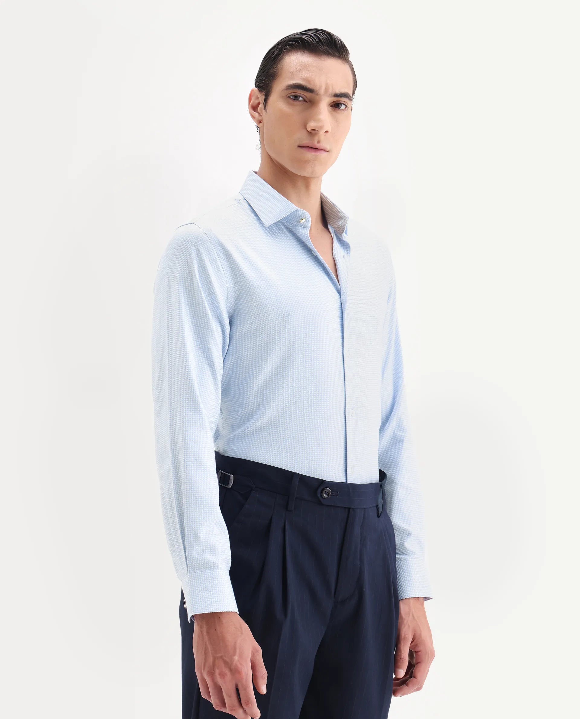 Rare Rabbit Men's Socs Blue Cotton Fabric Full Sleeve Regular Fit Jacquard Shirt