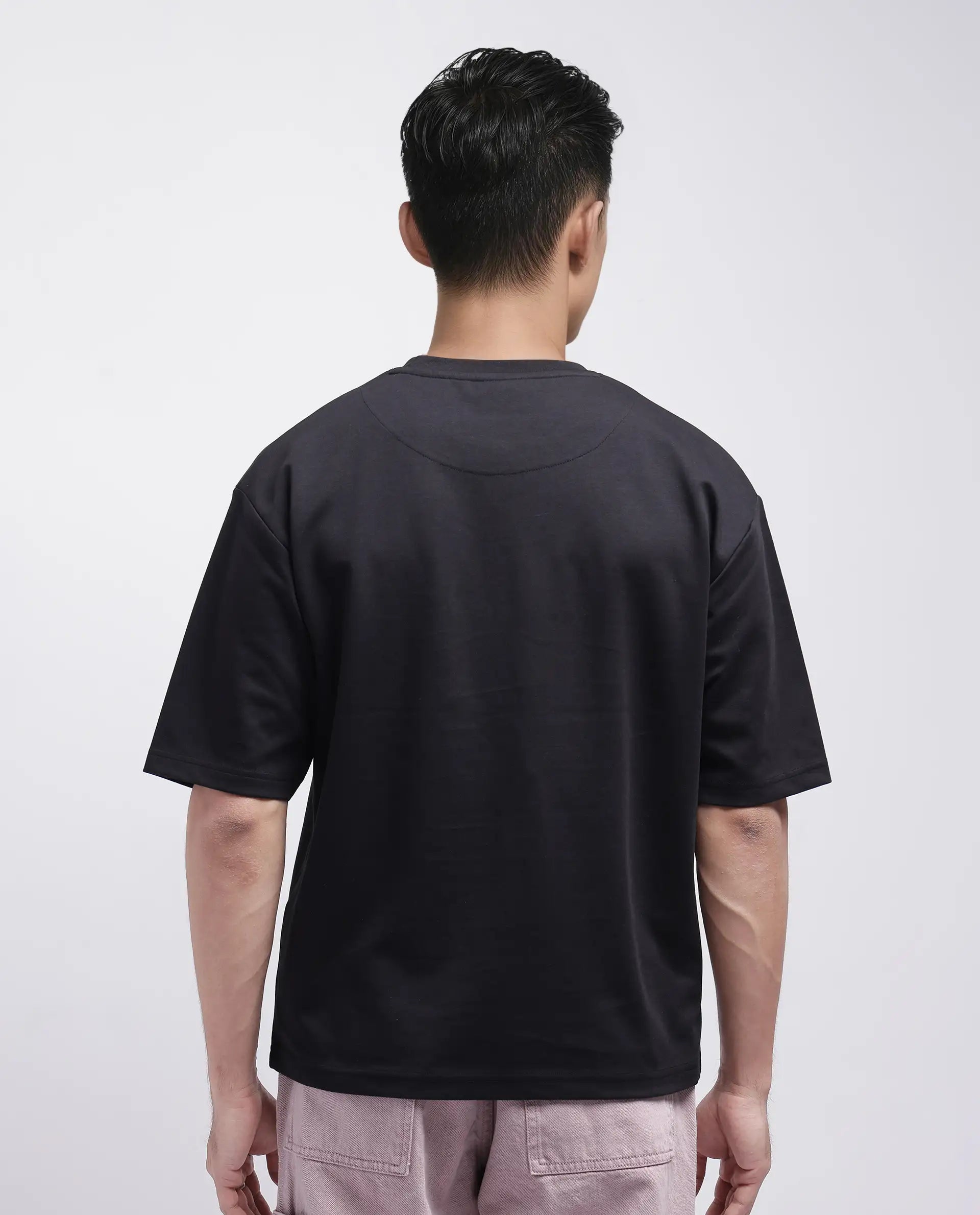 Rare Rabbit Men Soin Black Cotton Poly Fabric Short Sleeve Oversized Fit Graphic Print T-Shirt