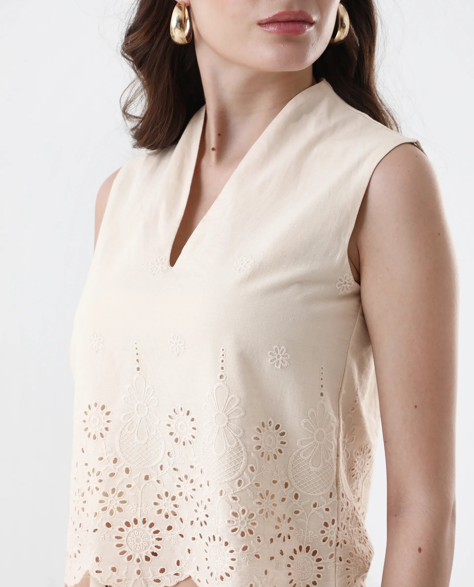 Rareism Women's Somse T Beige Cotton V-Neck Plain Sleeveless Regular Fit Top