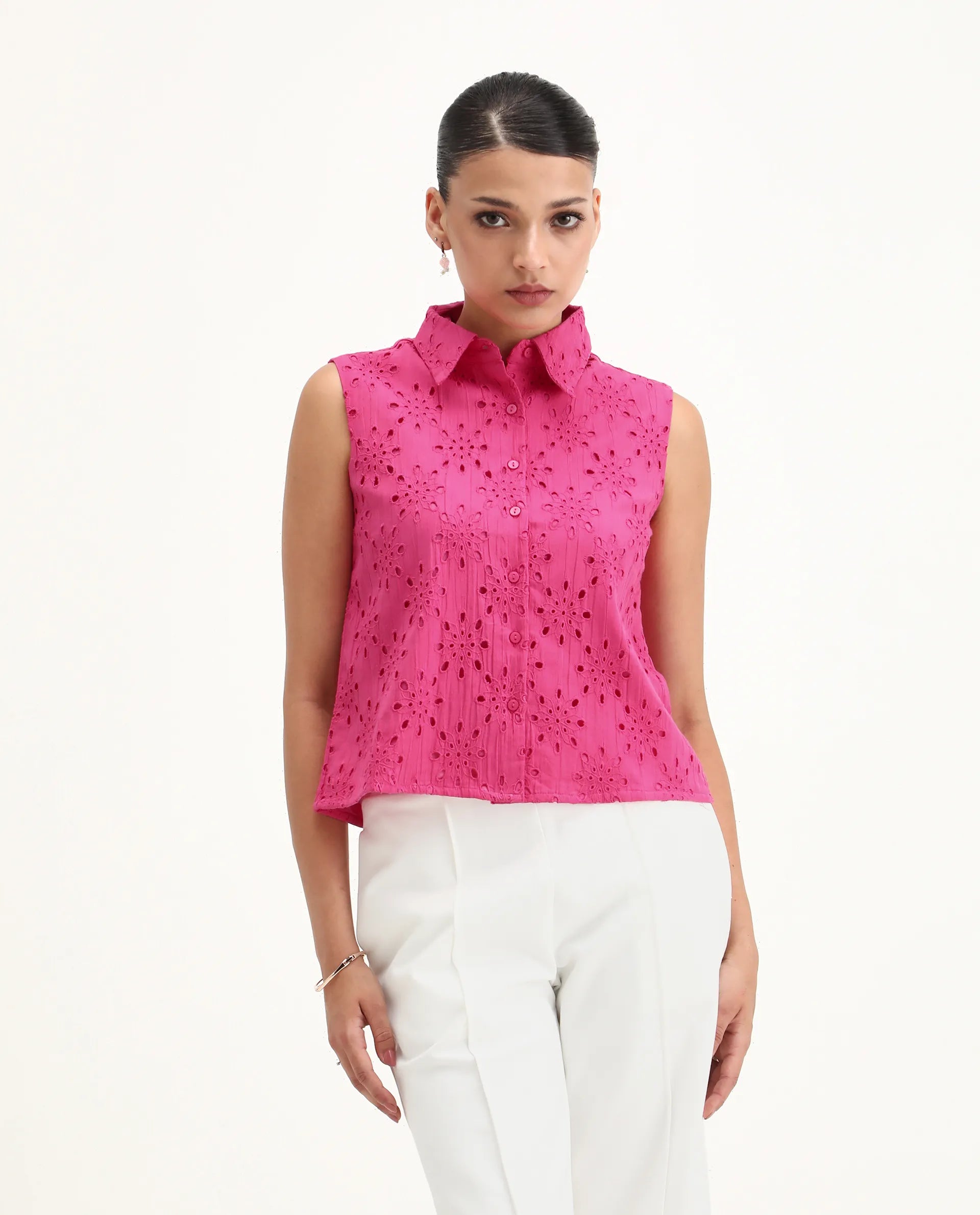 Rareism Women's Somtel Pink Cotton Spread Collar Schiffli Sleeveless Crop Regular Fit Top