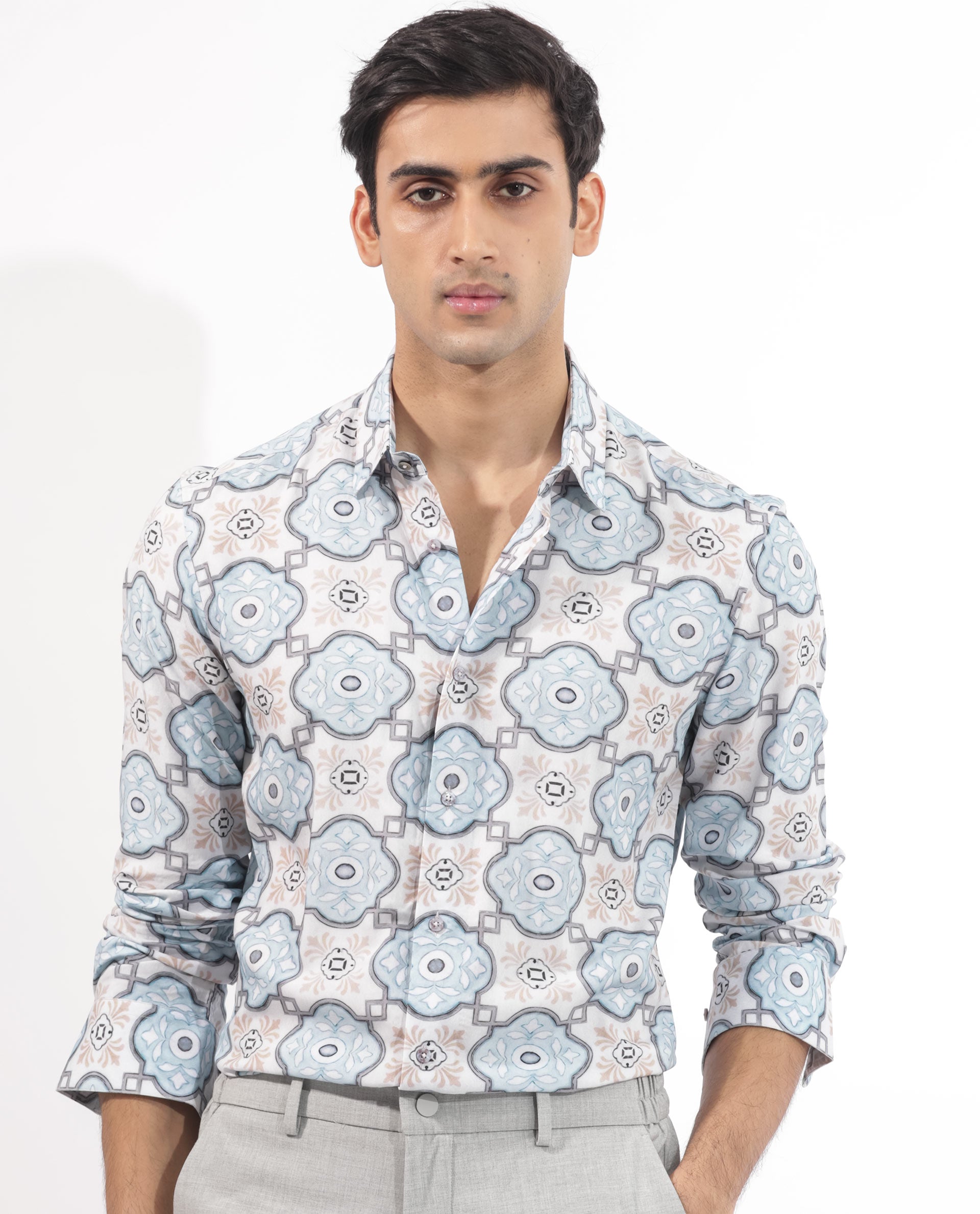 Rare Rabbit Mens Soren Pastel Multi Viscose Fabric Full Sleeves Abstract Floral Print Shirt