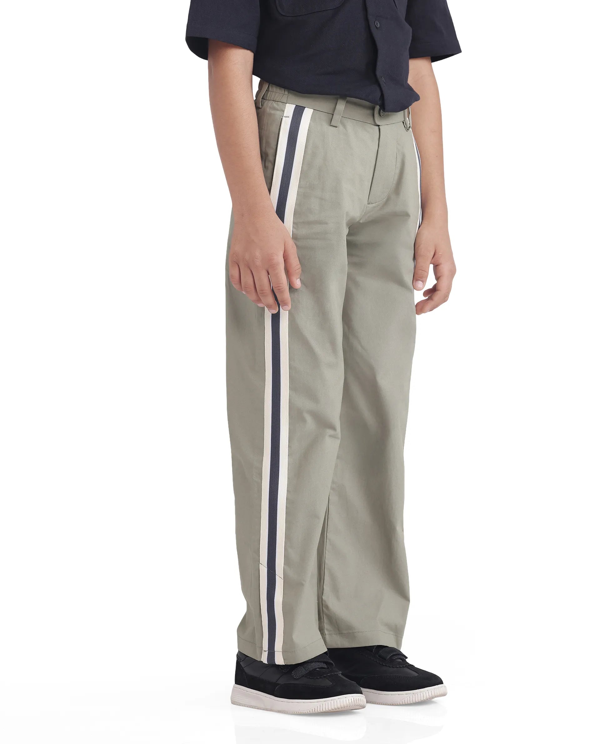 Rare Ones Kids Taper-B Olive Tape Detailed Button And Zip Closure Regular Fit Cotton Trouser