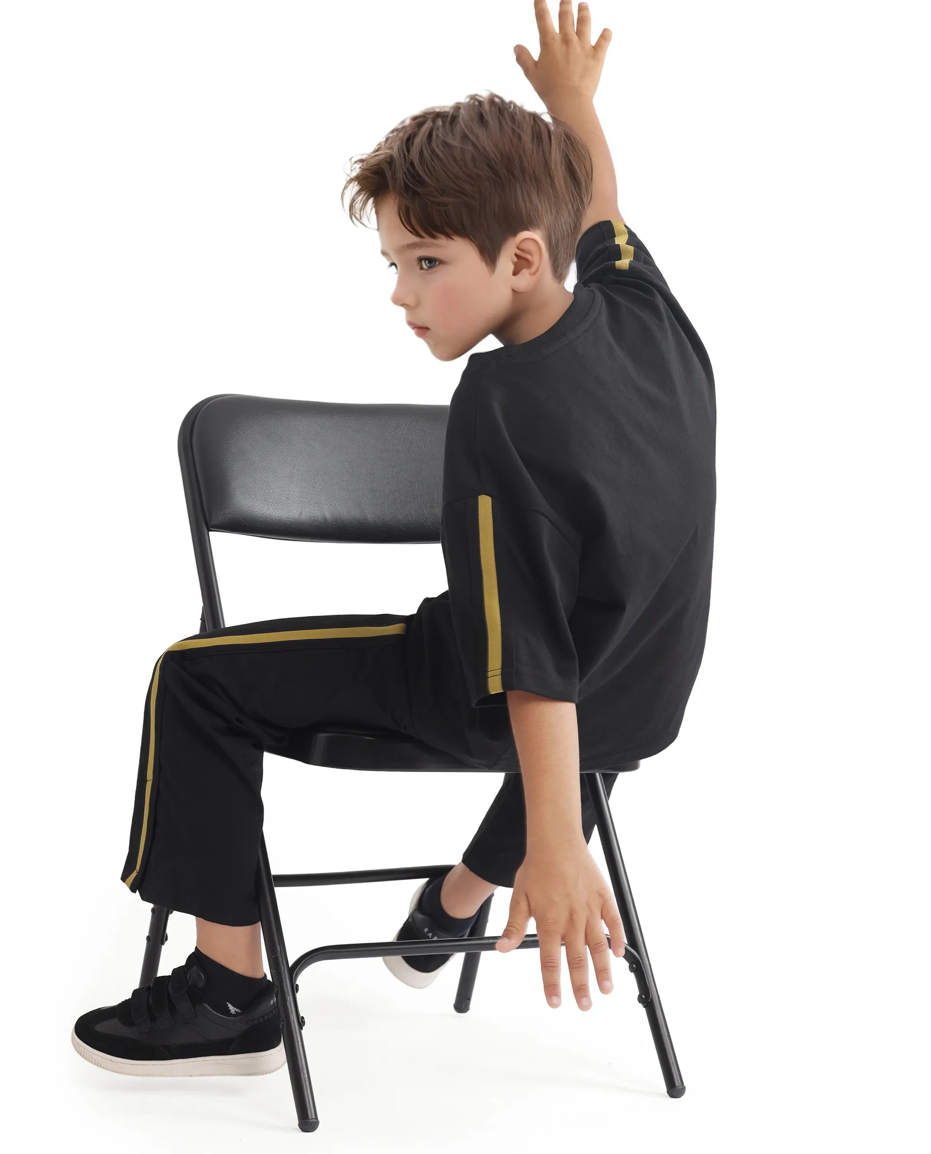 Rare Ones Kids Taper-T Black Polyester Blend Short Sleeve Crew Neck Print T-Shirt