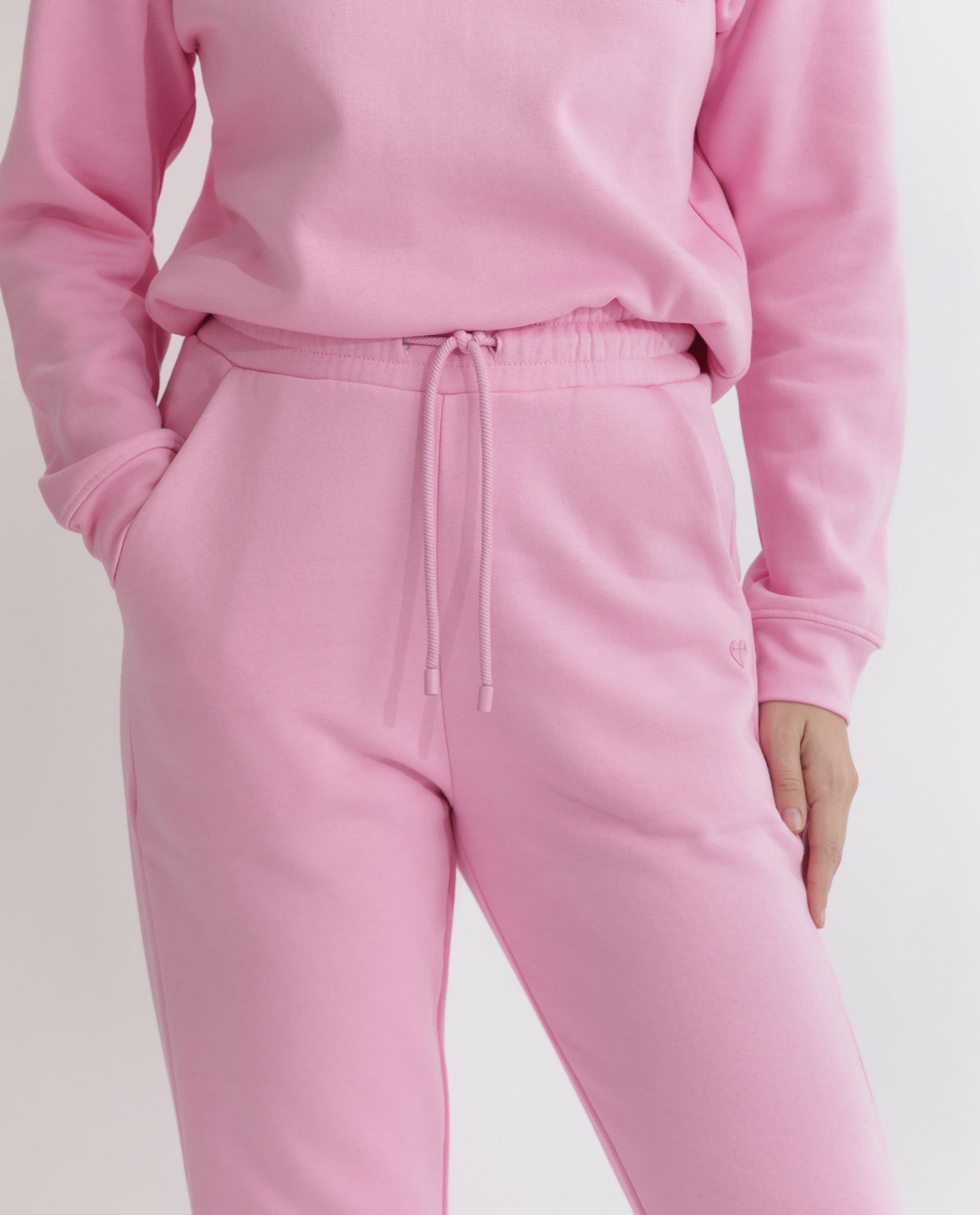 Rareism Women Terac F Light Pink Poly Cotton Fabric Regular Fit Solid Mid Rise Ankle Length Track Pant