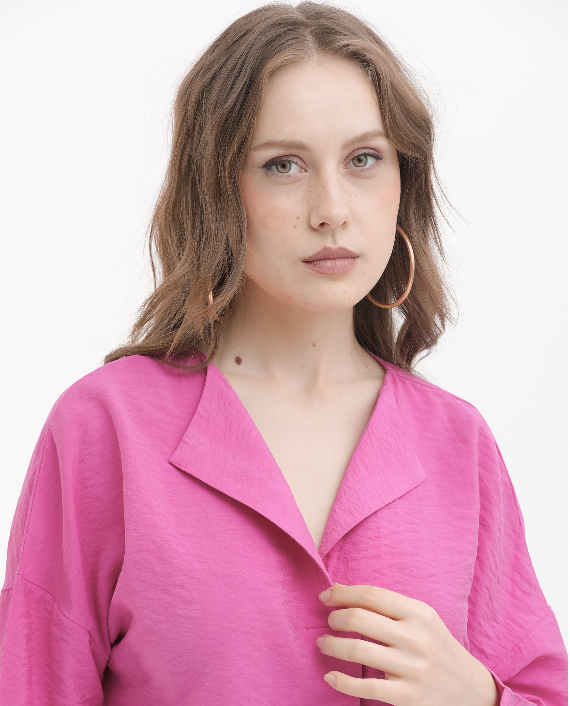 Rareism Women Tesioka Flouroscent Pink Rayon Nylon Fabric Regular Sleeves V-Neck Fit And Flare Solid Top