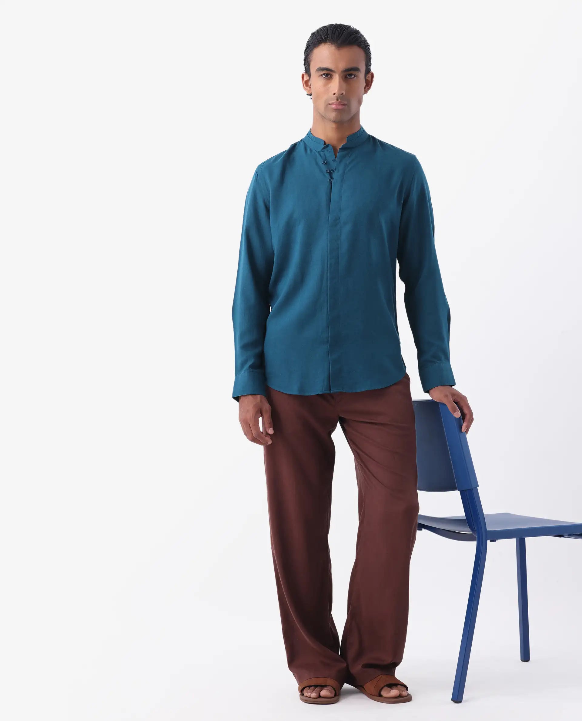 Rare Rabbit Men's Throne Ls-25 Teal Linen Blend Plain Regular Fit Full Sleeve Mandarin Collar Shirt