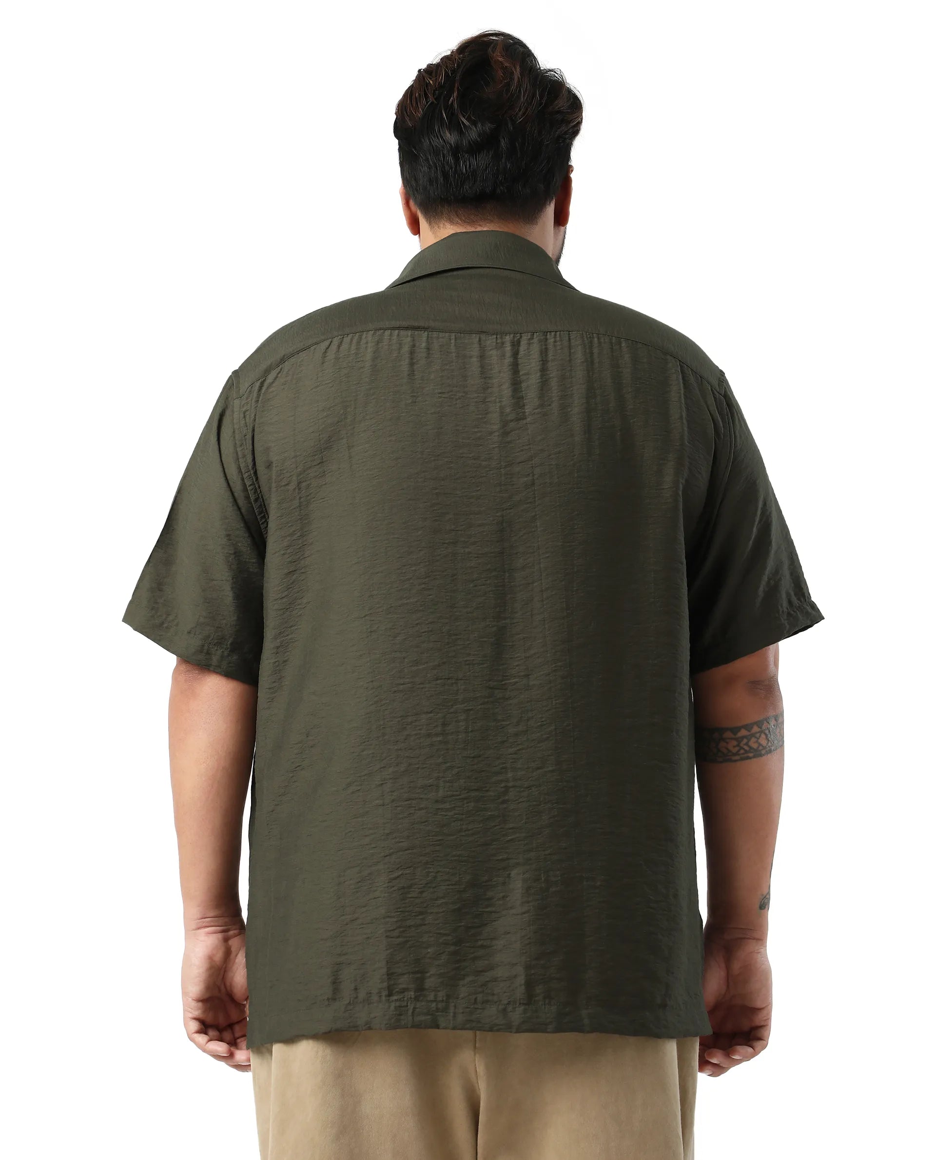 Rare Rabbit Men Torin Big Dark Olive Cotton Fabric Half Sleeve Spread Collar Button Closure Plain Shirt