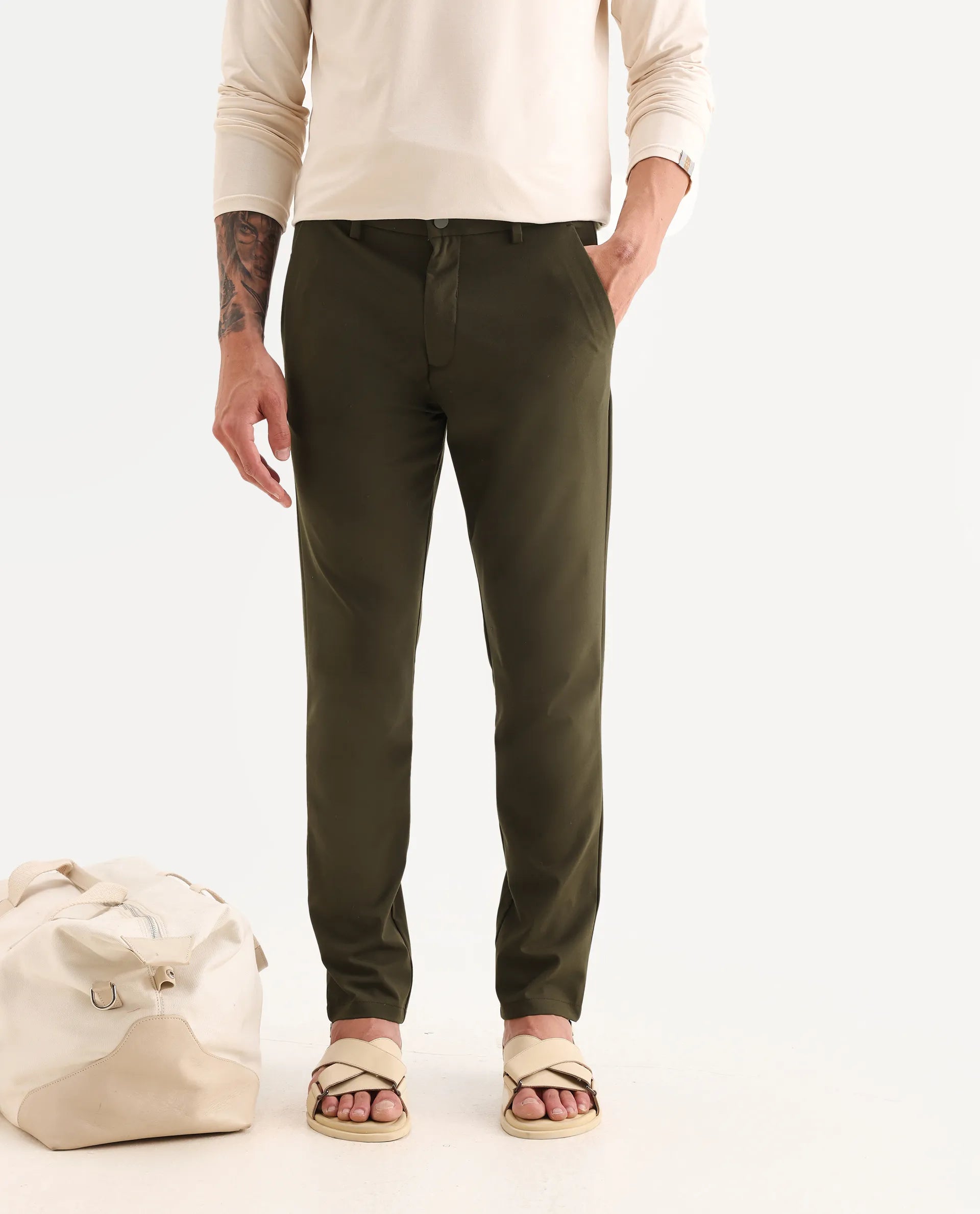 Rare Rabbit Men's Travel-25 Olive Polyester Blend Plain Regular Fit Trouser
