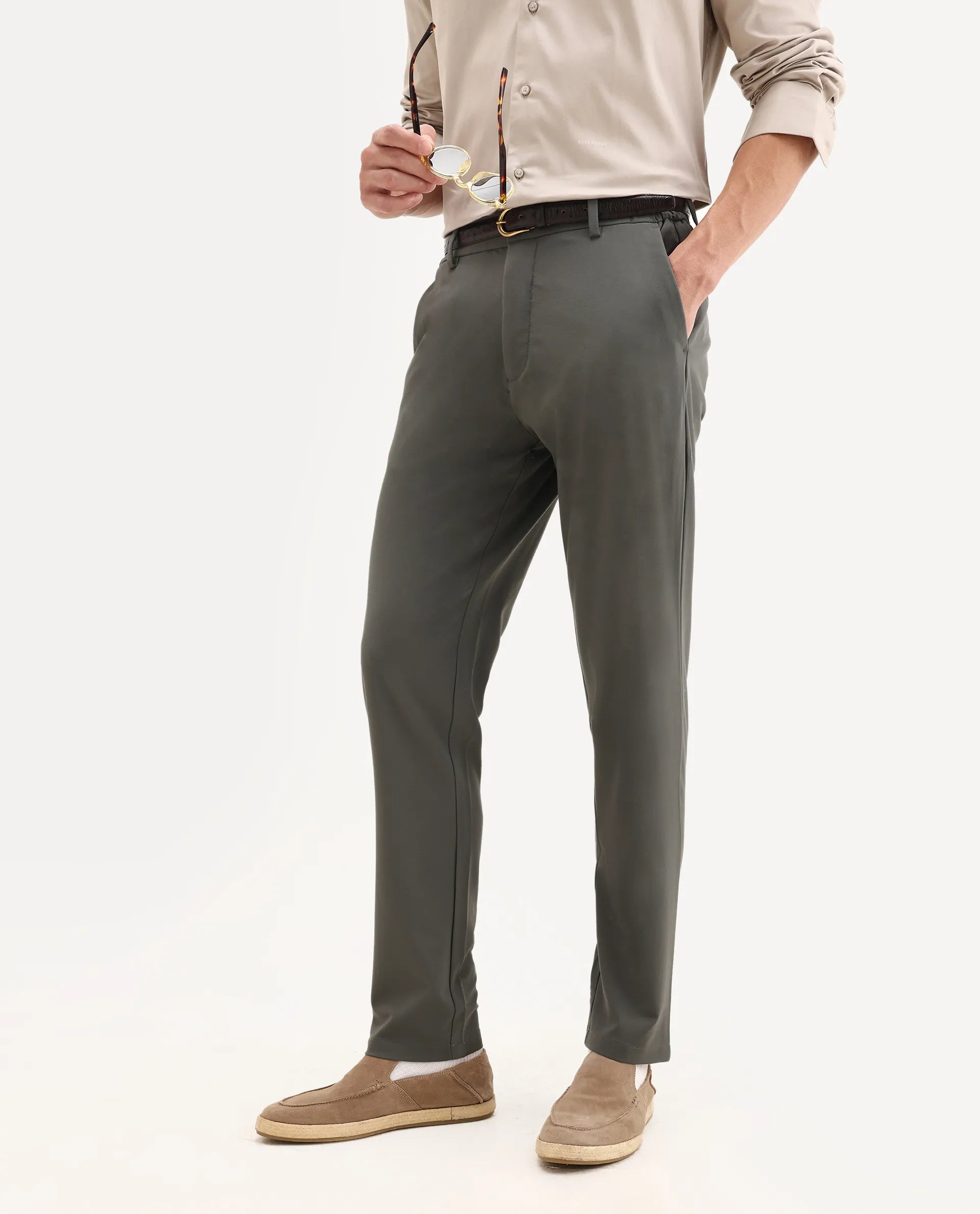 Rare Rabbit Men's Travel-26 Olive Polyester Blend Plain Regular Fit Trouser