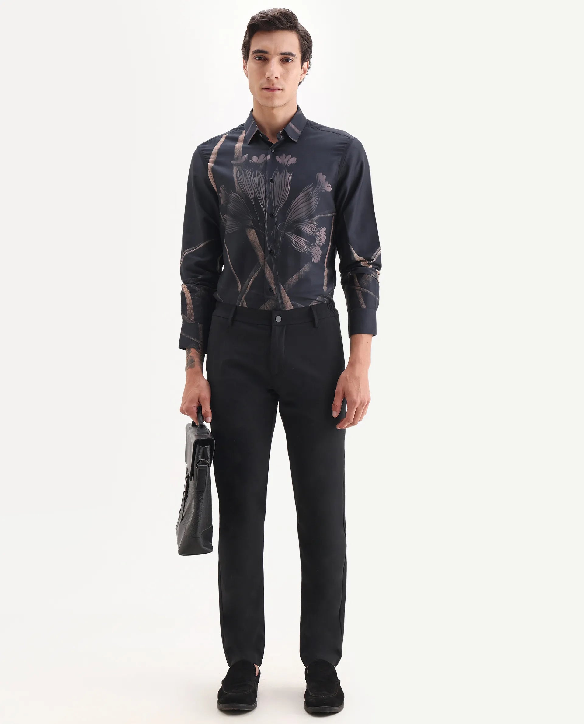 Rare Rabbit Men's Traveller Black Solid Mid-Rise Regular Fit Trouser