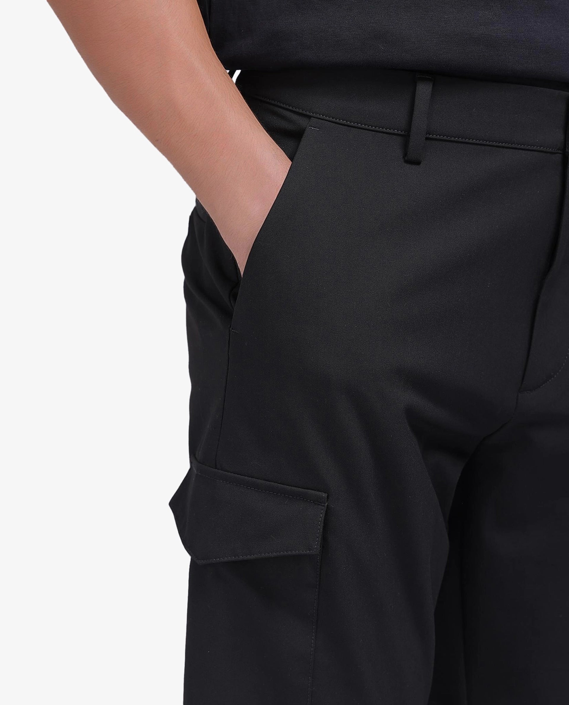 Rare Rabbit Men Tripco Black Button And Zip Closure Relaxed Fit Plain Shorts