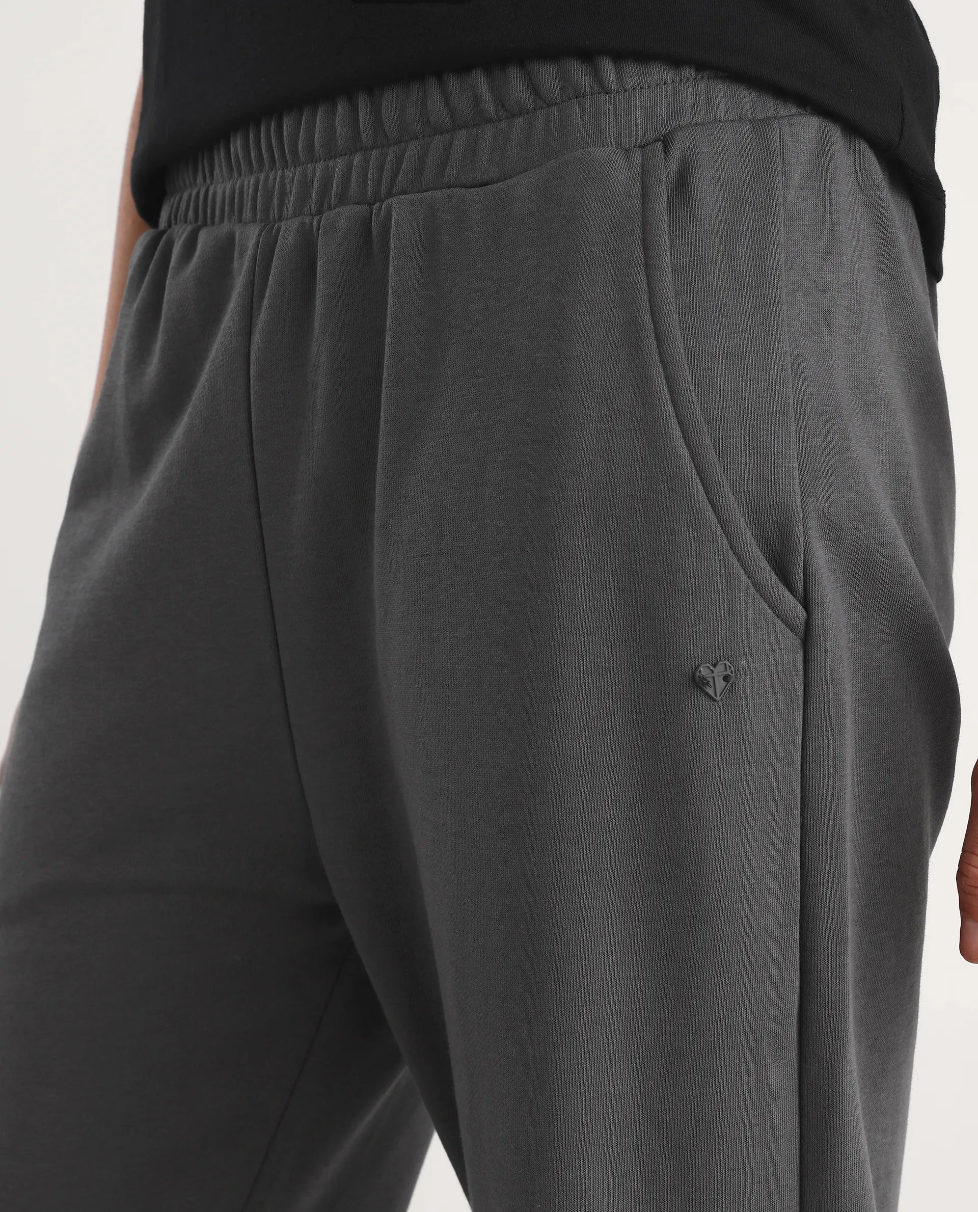 Rareism Women's Trunky Dark Grey Cotton Blend Plain Ankle Length Straight Fit Track Pant