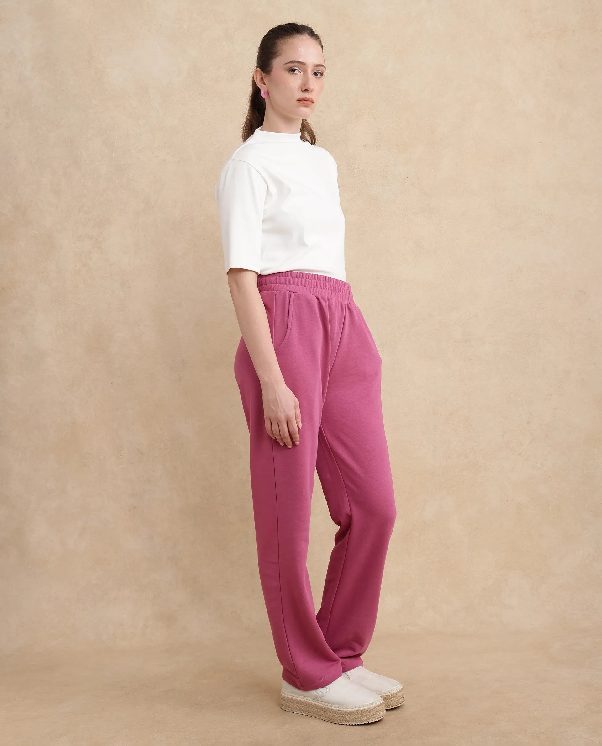 Rareism Women Trunky Dark Pink Cotton Blend Fabric Straight Fit Ankle Length Plain Track Pant