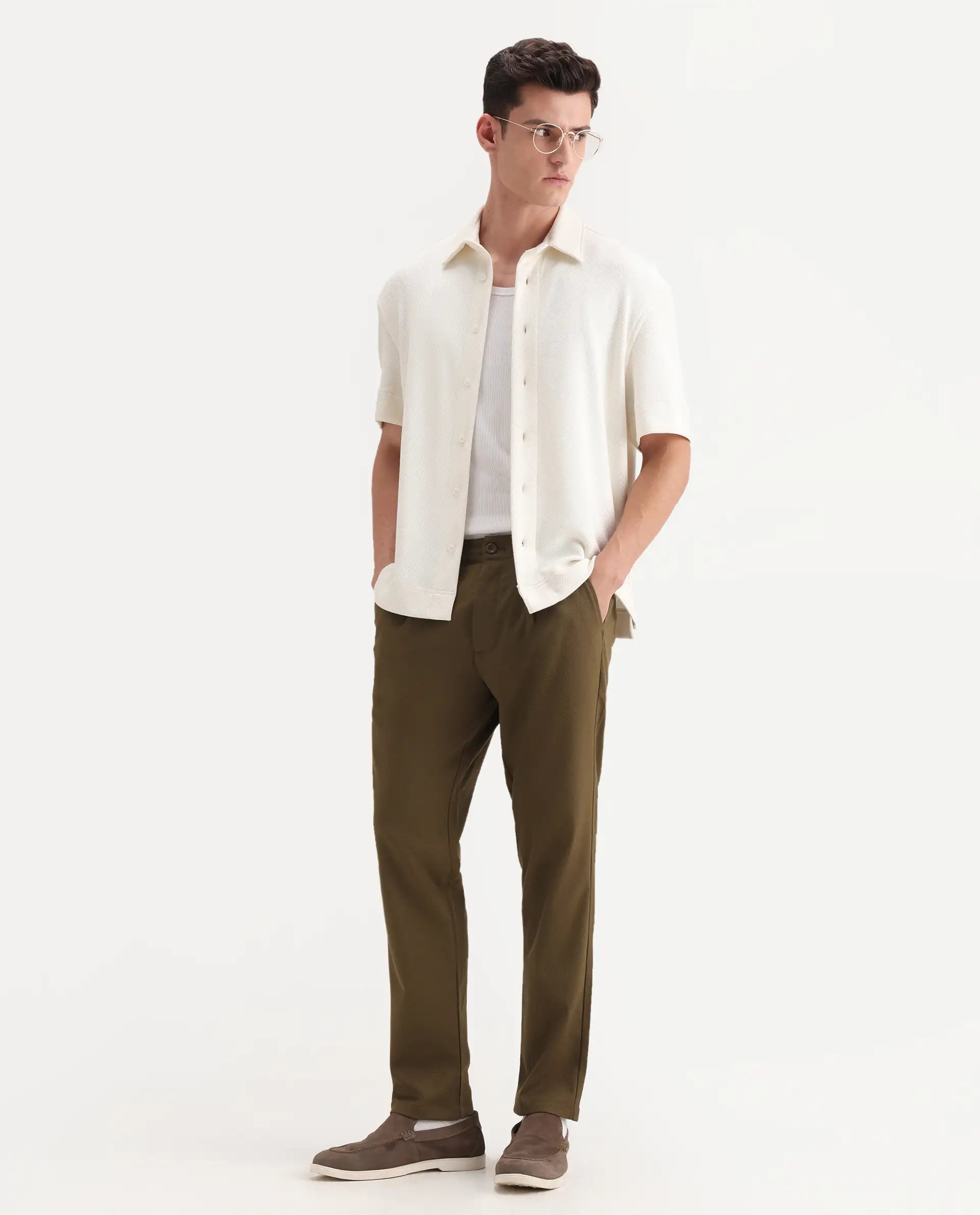 Rare Rabbit Men's Tula Light Olive Cotton Plain Relaxed Fit Trouser