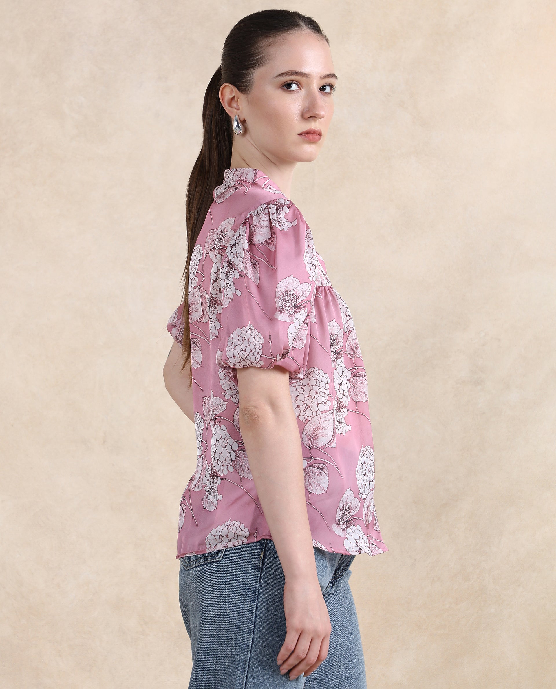 Rareism Women Turino Dusky Pink Balloon Sleeve Mandarin Neck Floral Print Top