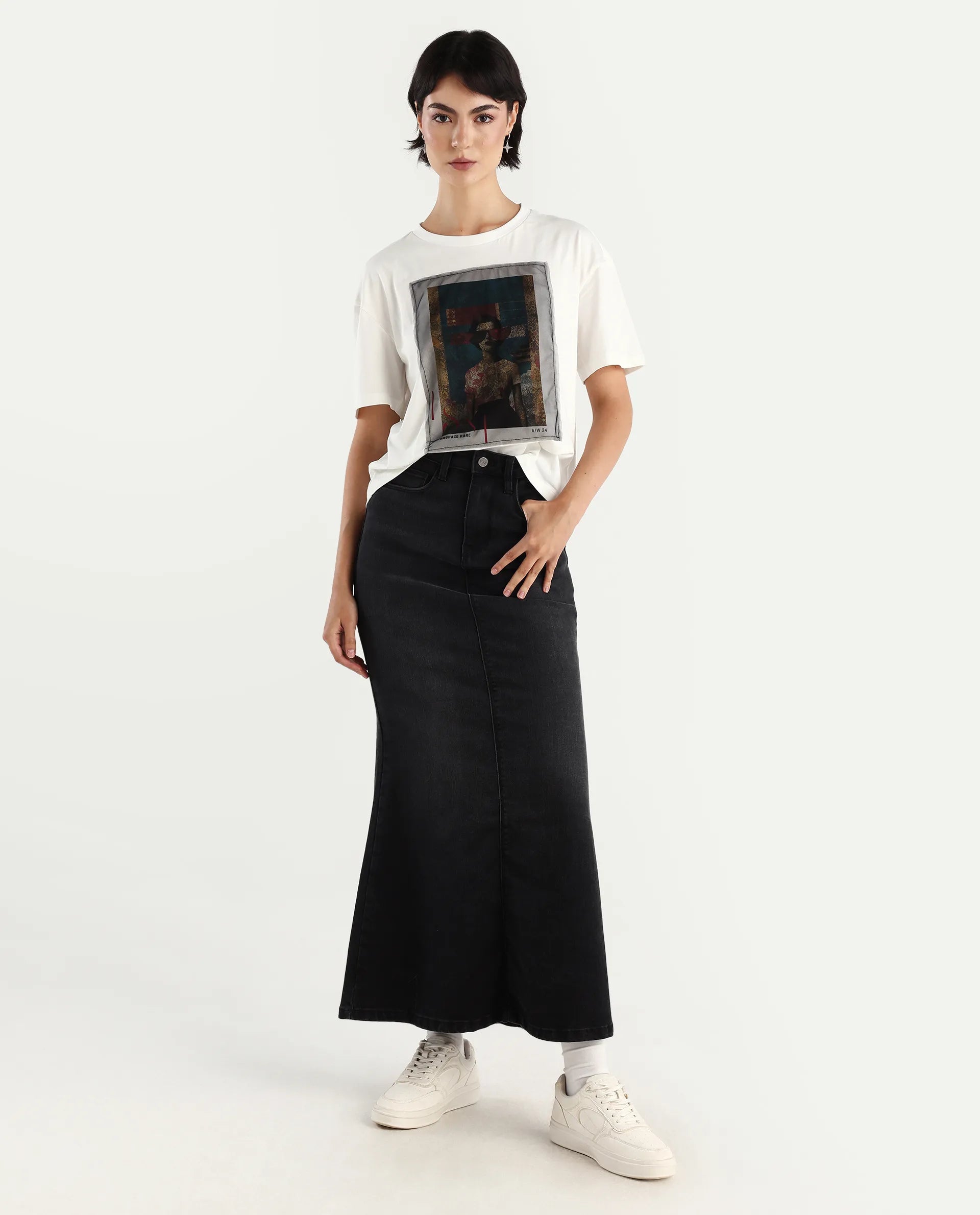 Rareism Women's Twixt Off White Cotton Blend Crew Neck Graphic Print Relaxed Fit T-Shirt