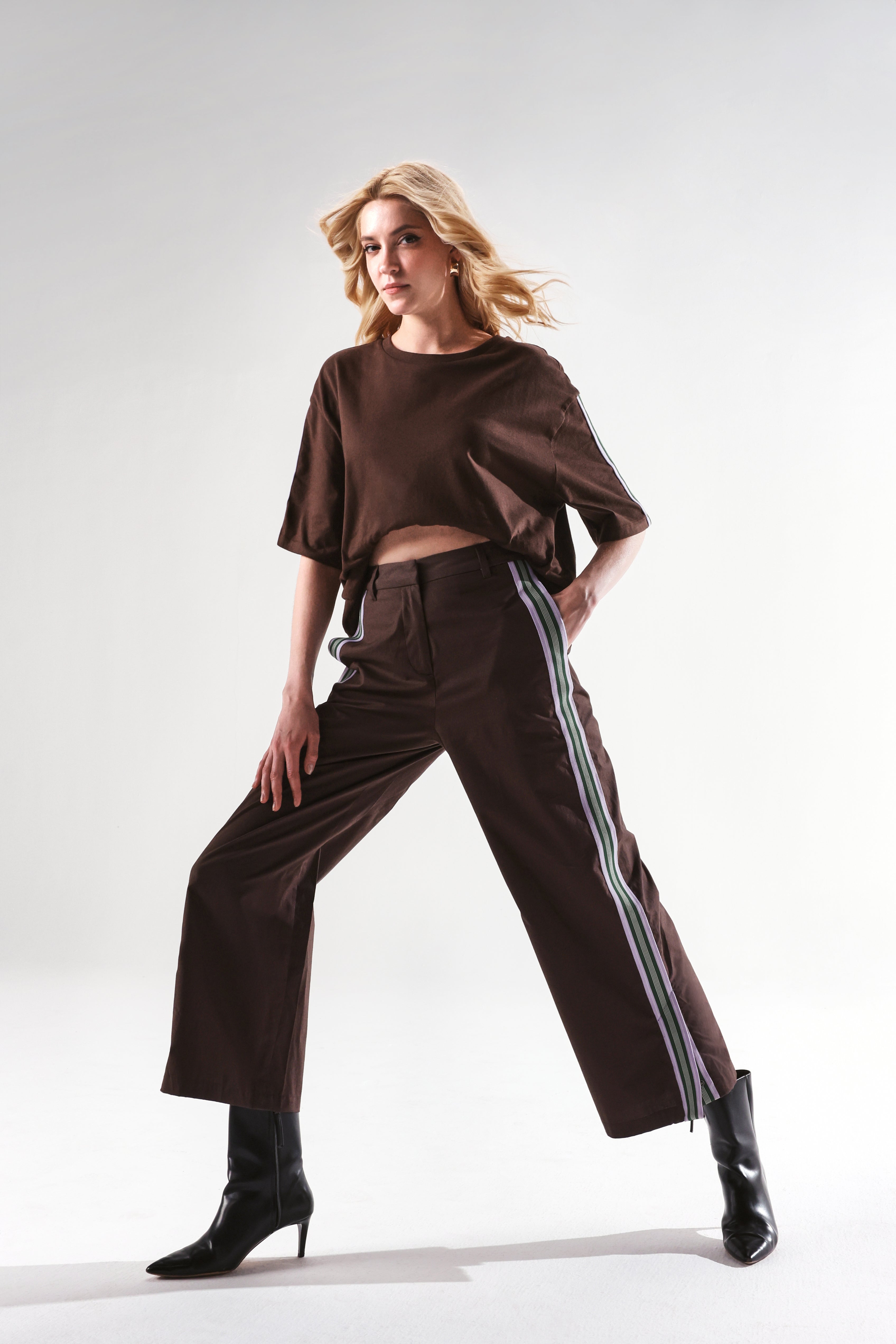 Rareism Women's Nonwen B Brown Cotton Plain Ankle Length Wide Trouser