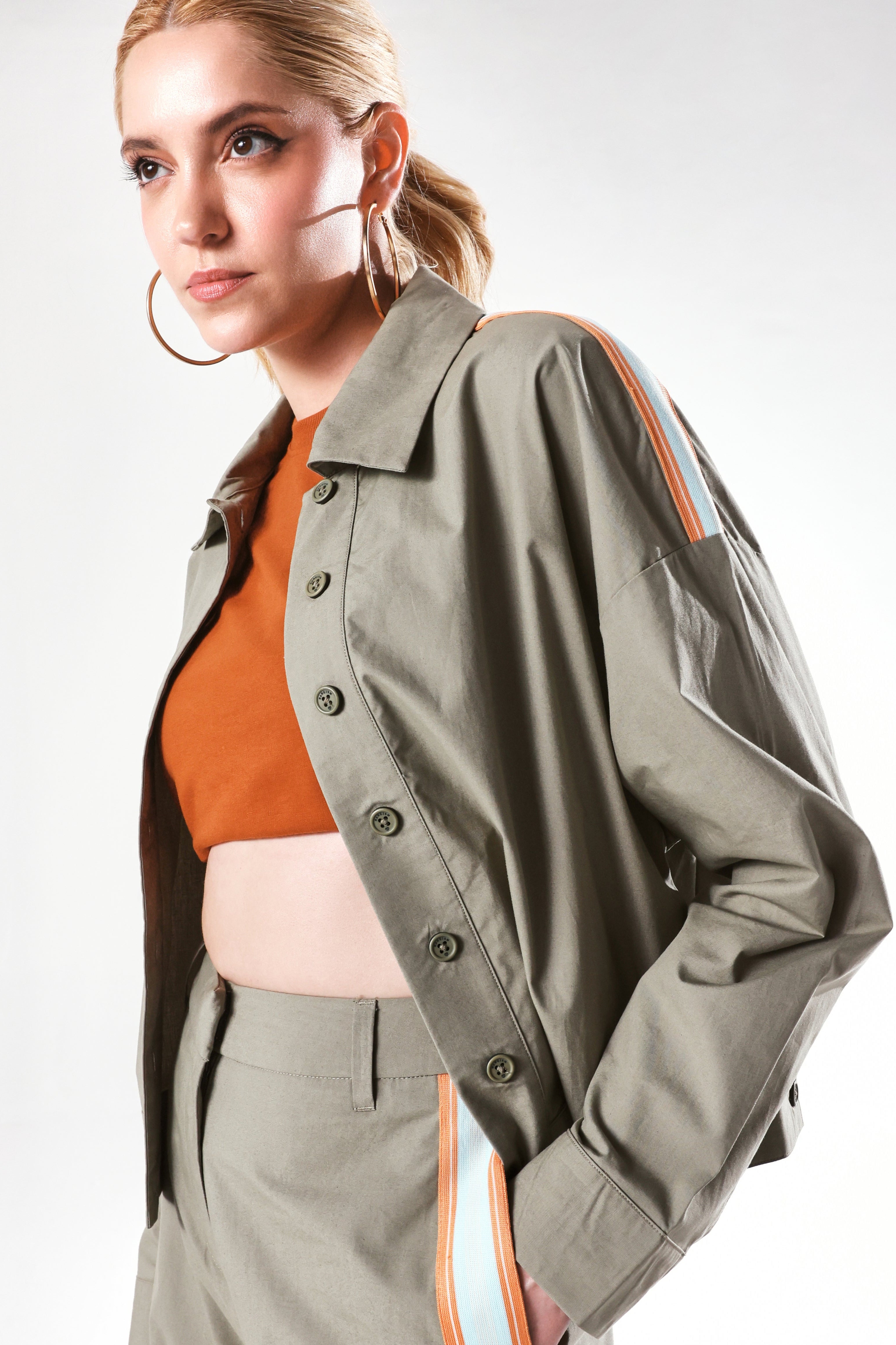 Rareism Women's Nocam S Dusky Green Cotton Spread Collar Plain Cuffed Sleeve Relaxed Fit Shirt