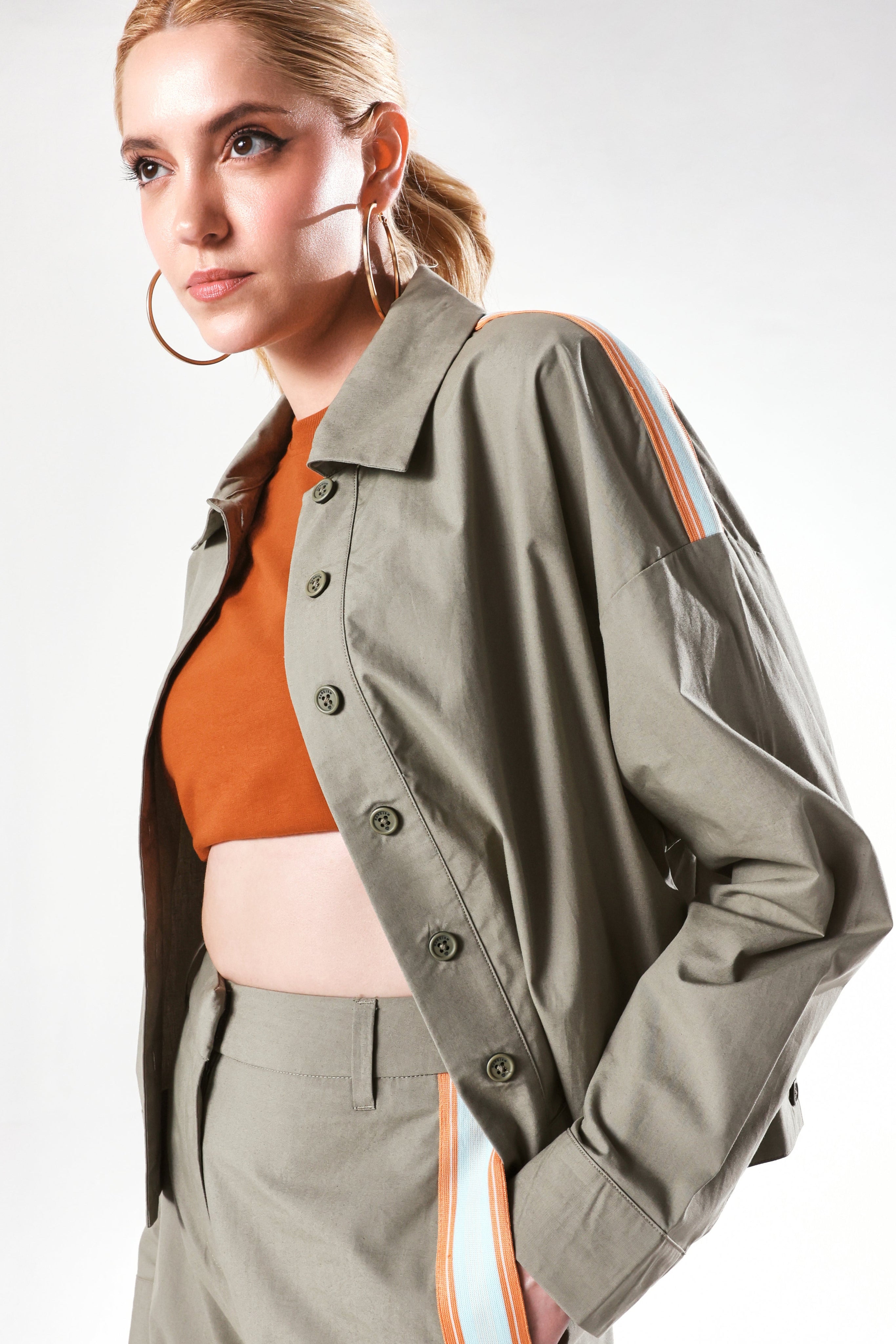 Rareism Women's Nocam S Dusky Green Cotton Spread Collar Plain Cuffed Sleeve Relaxed Fit Shirt