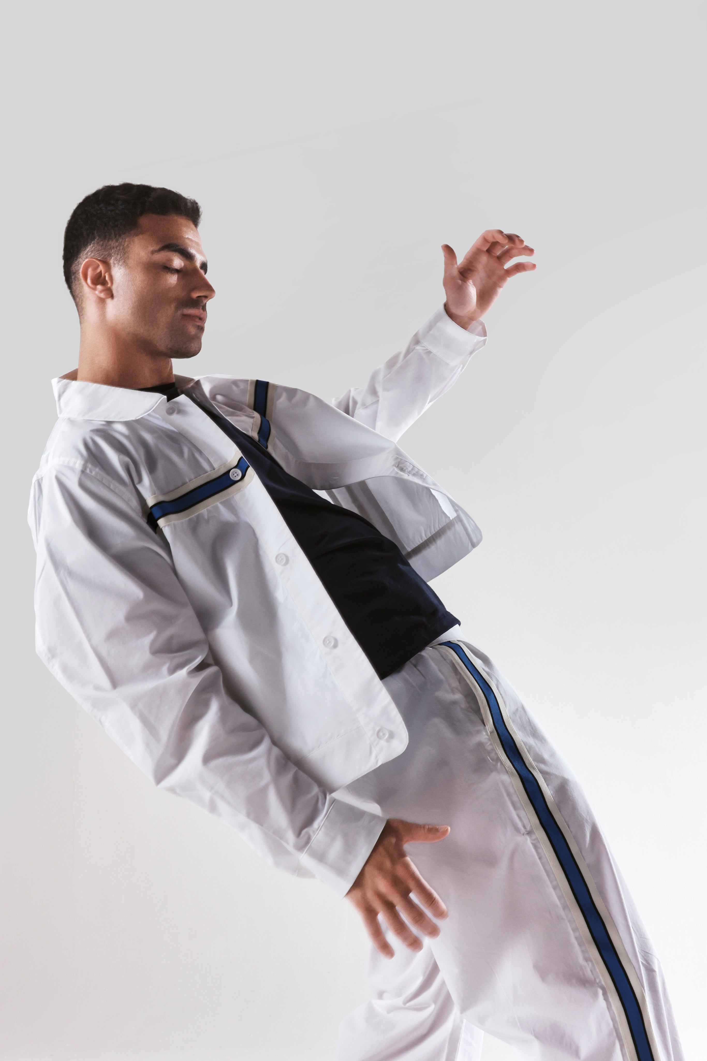 Rare Rabbit Men's Macon-S White Cotton Plain Regular Fit Full Sleeve Collared Shirt