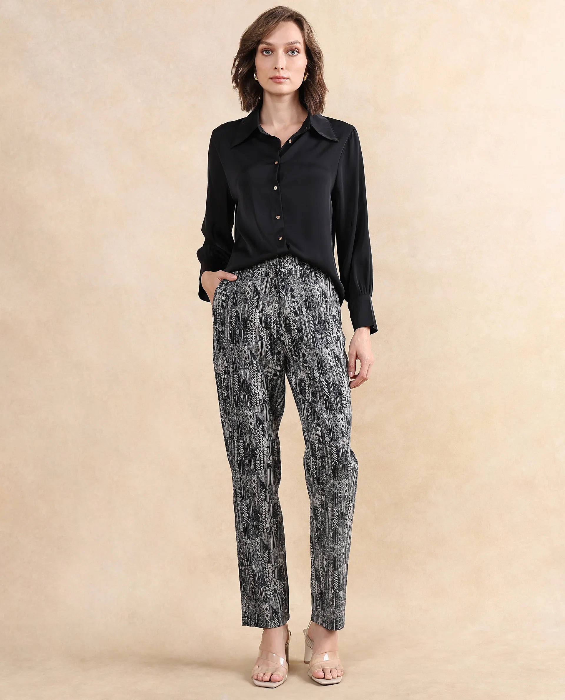 Rareism Women Valie-B Black Zipper Closure Straight Fit Ankle Length Jacquard Trouser