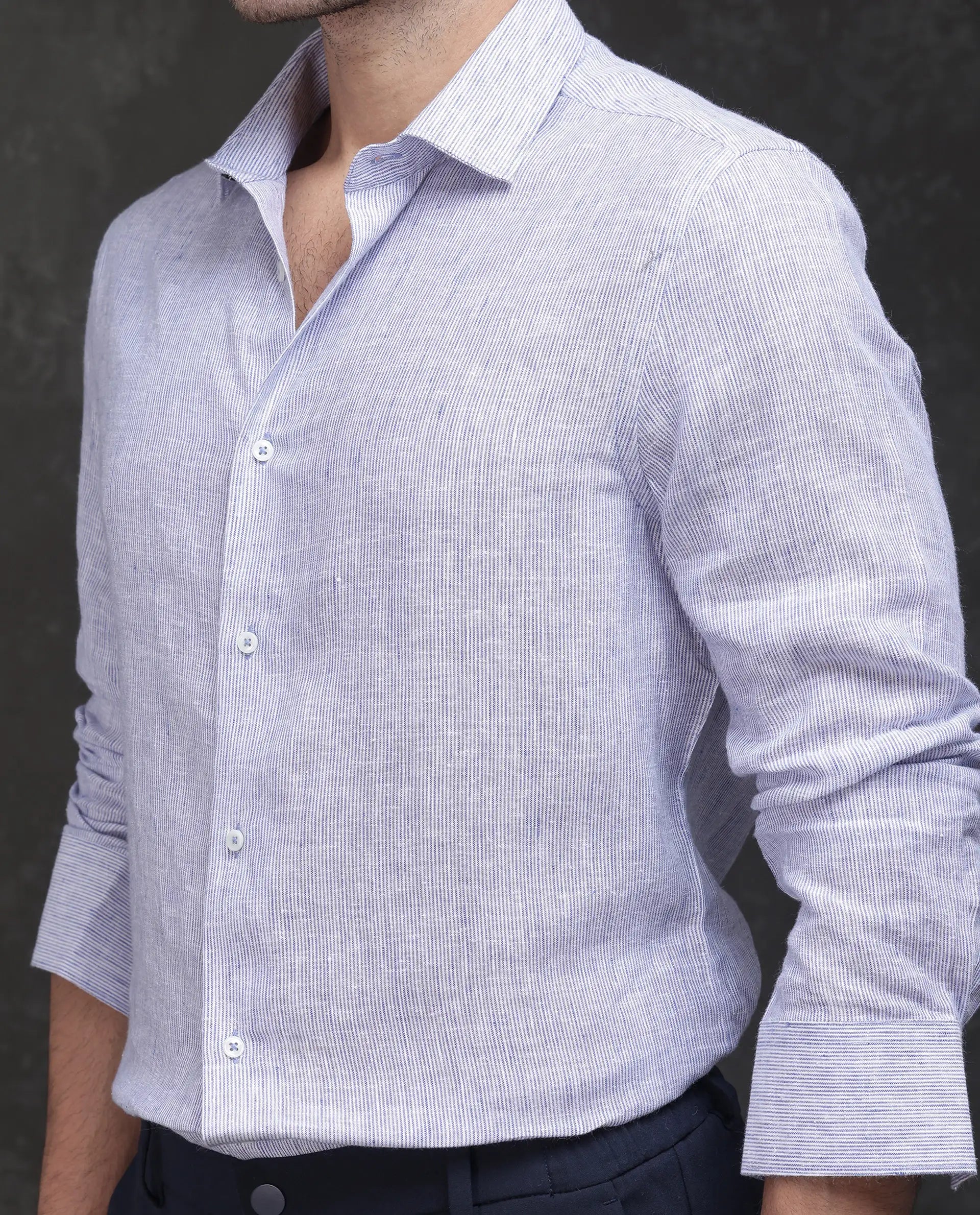 Rare Rabbit Men Valt Light Blue Linen Lyocell Fabric Full Sleeve Spread Collar Button Closure Plain Shirt