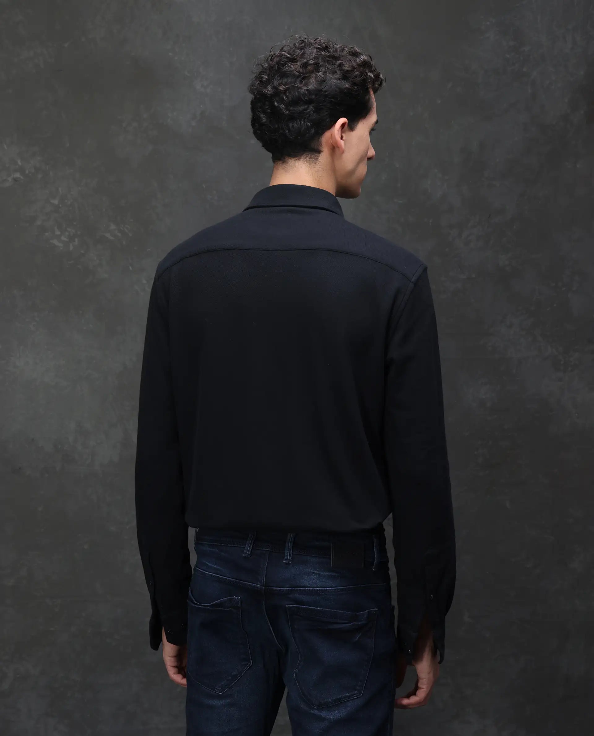 Rare Rabbit Men's Vane-25 Black Cotton Plain Regular Fit Full Sleeve Button-Down Collar Shirt