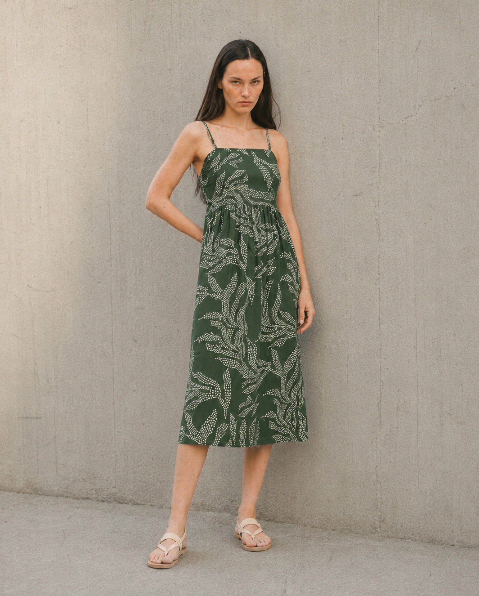Rareism Women's Vanik Olive Polyester Sleeveless Fit And Flare Abstract Print Dress