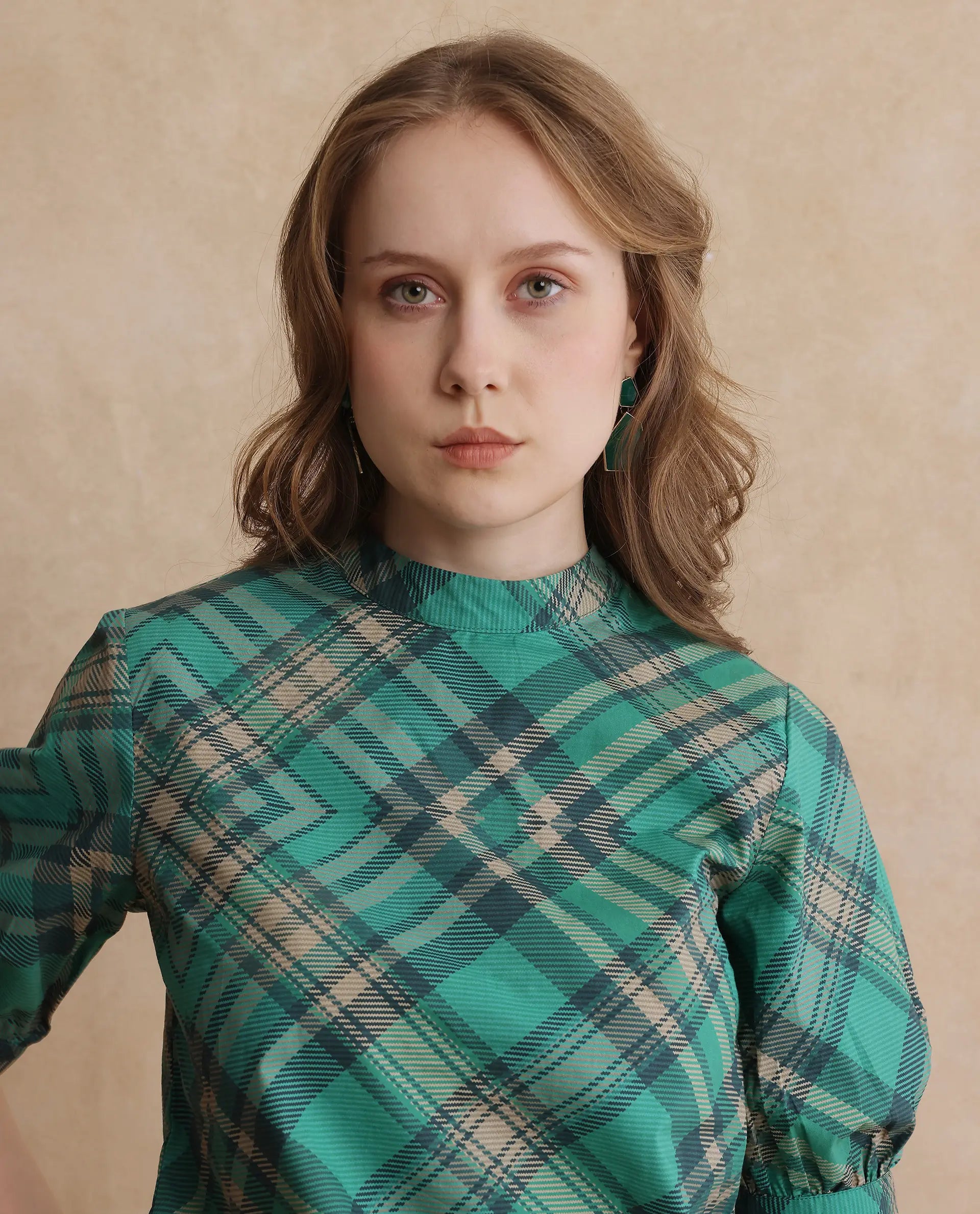 Rareism Women Vante Primary Green Puffed Sleeve Top