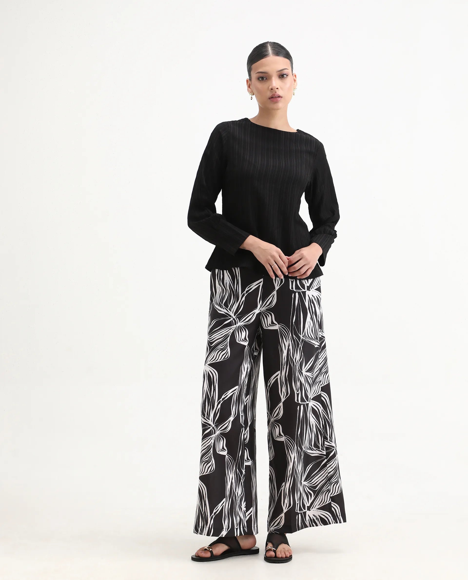 Rareism Women's Vinipo Black Polyester Blend Boat Neck Plain Cuffed Sleeve Regular Fit Top