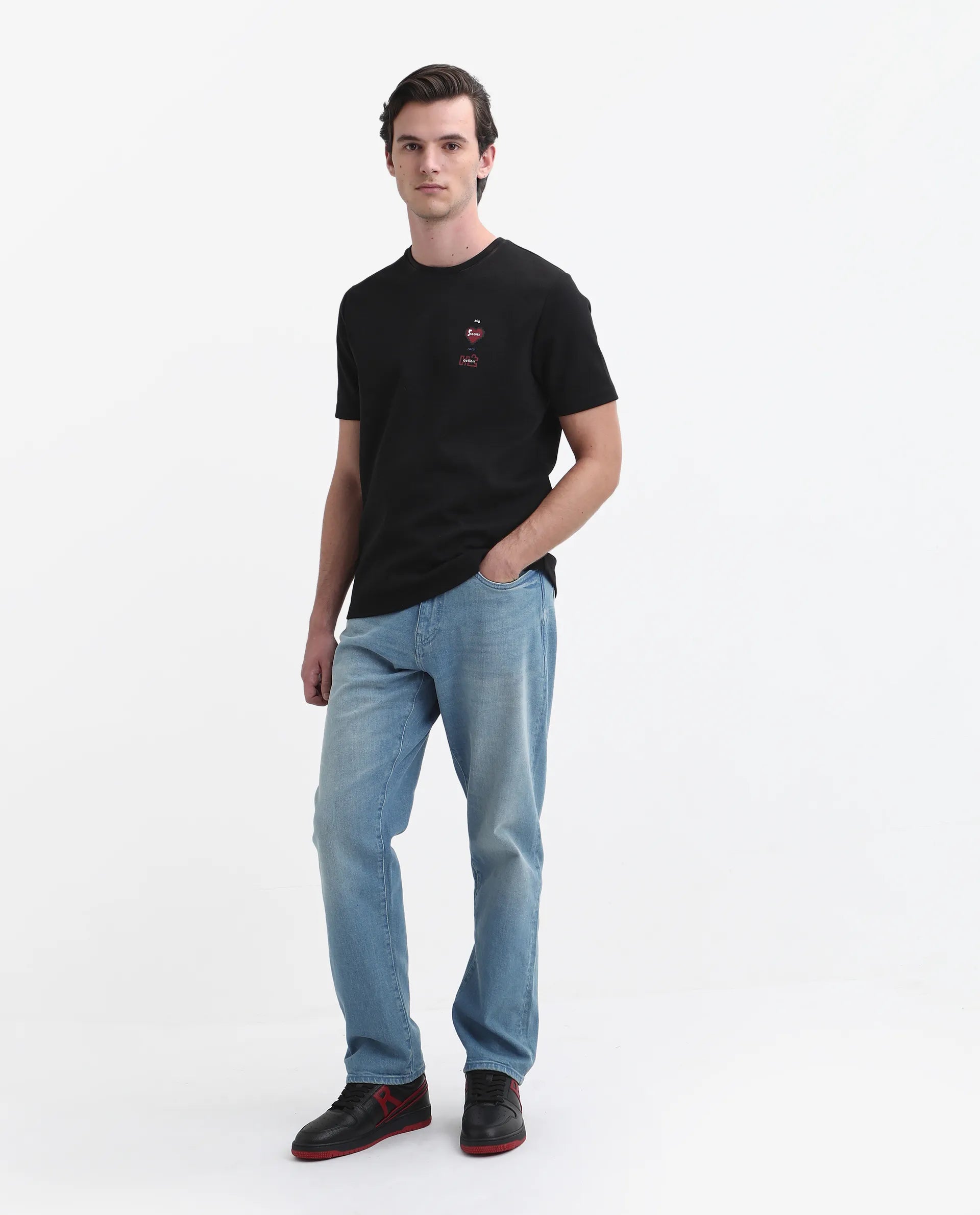 Rare Rabbit Men's Vlad-D Blue Cotton Blend Plain Kurt Carrot Fit Jeans