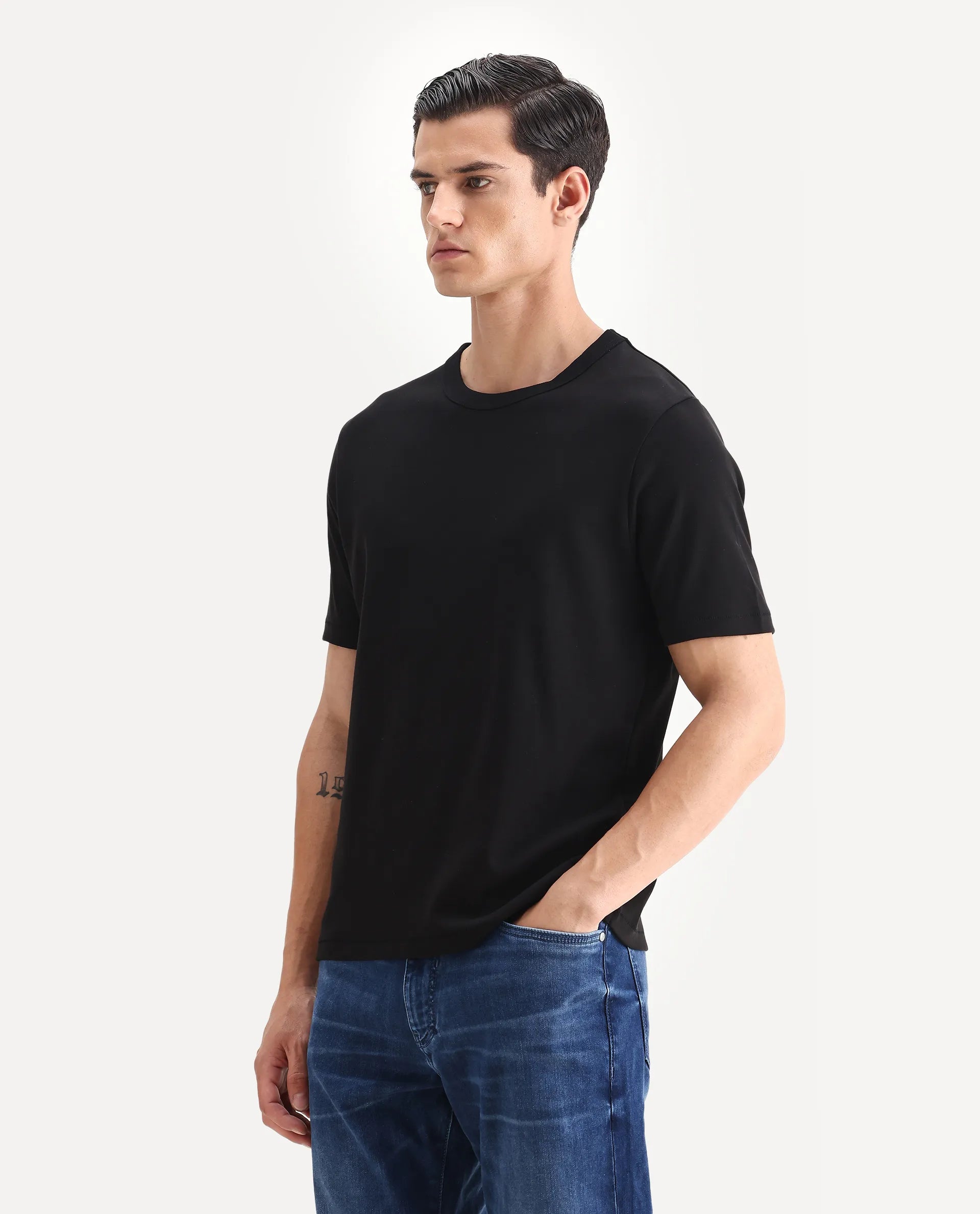 Rare Rabbit Men's Volt Black Cotton Plain Regular Fit Half Sleeve Crew Neck T-Shirt