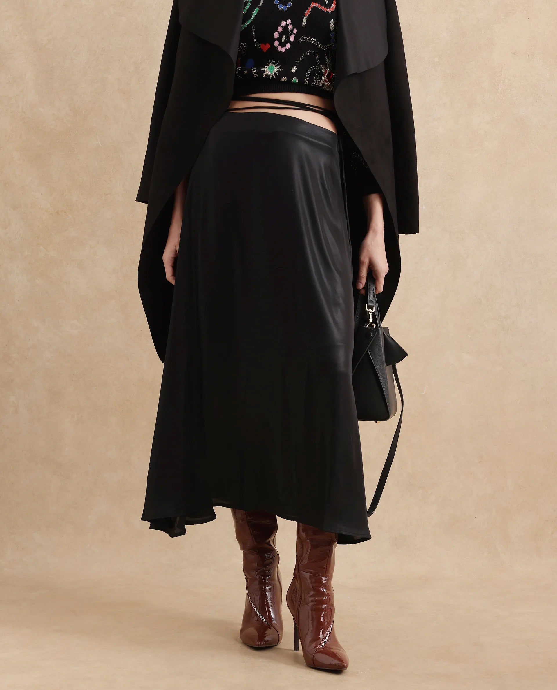 Rareism Women Wagna Black Zipper Closure Flared Maxi Plain Skirt