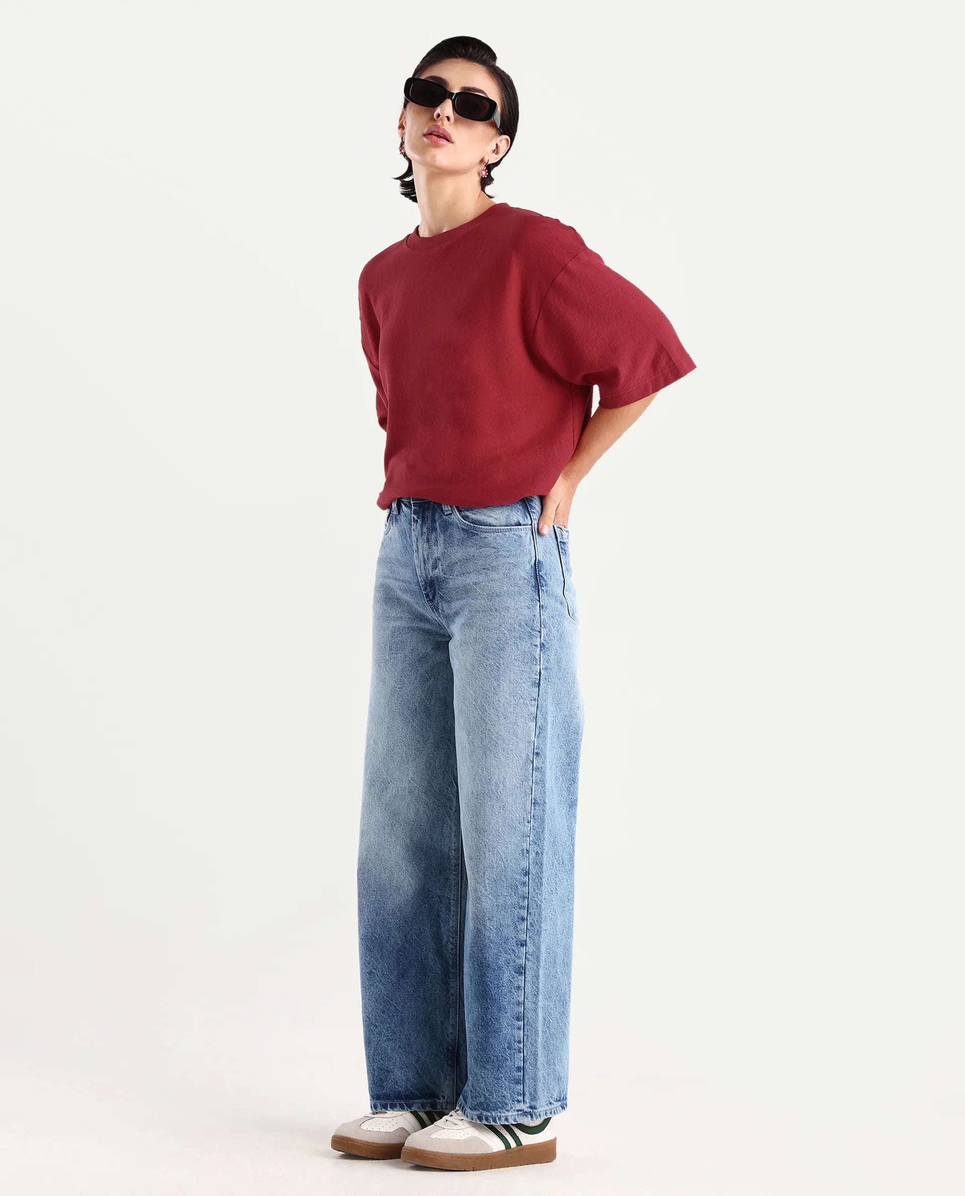 Rareism Women's Wahre Red Cotton Graphic Print Oversized T-Shirt