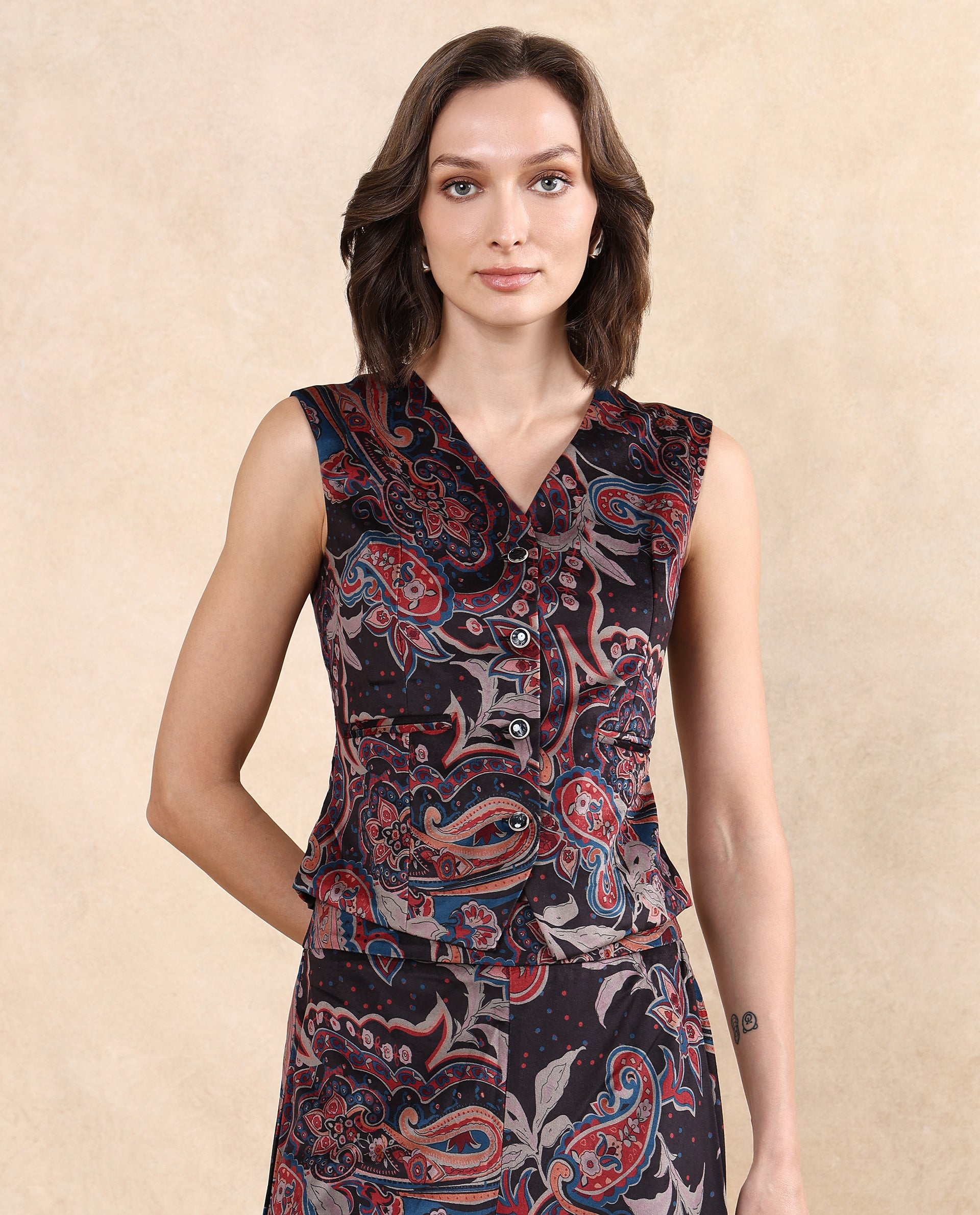 Rareism Women Remen Multi Velvet Sleeveless V-Neck Button Closure Fitted Paisley Print Waist Coat